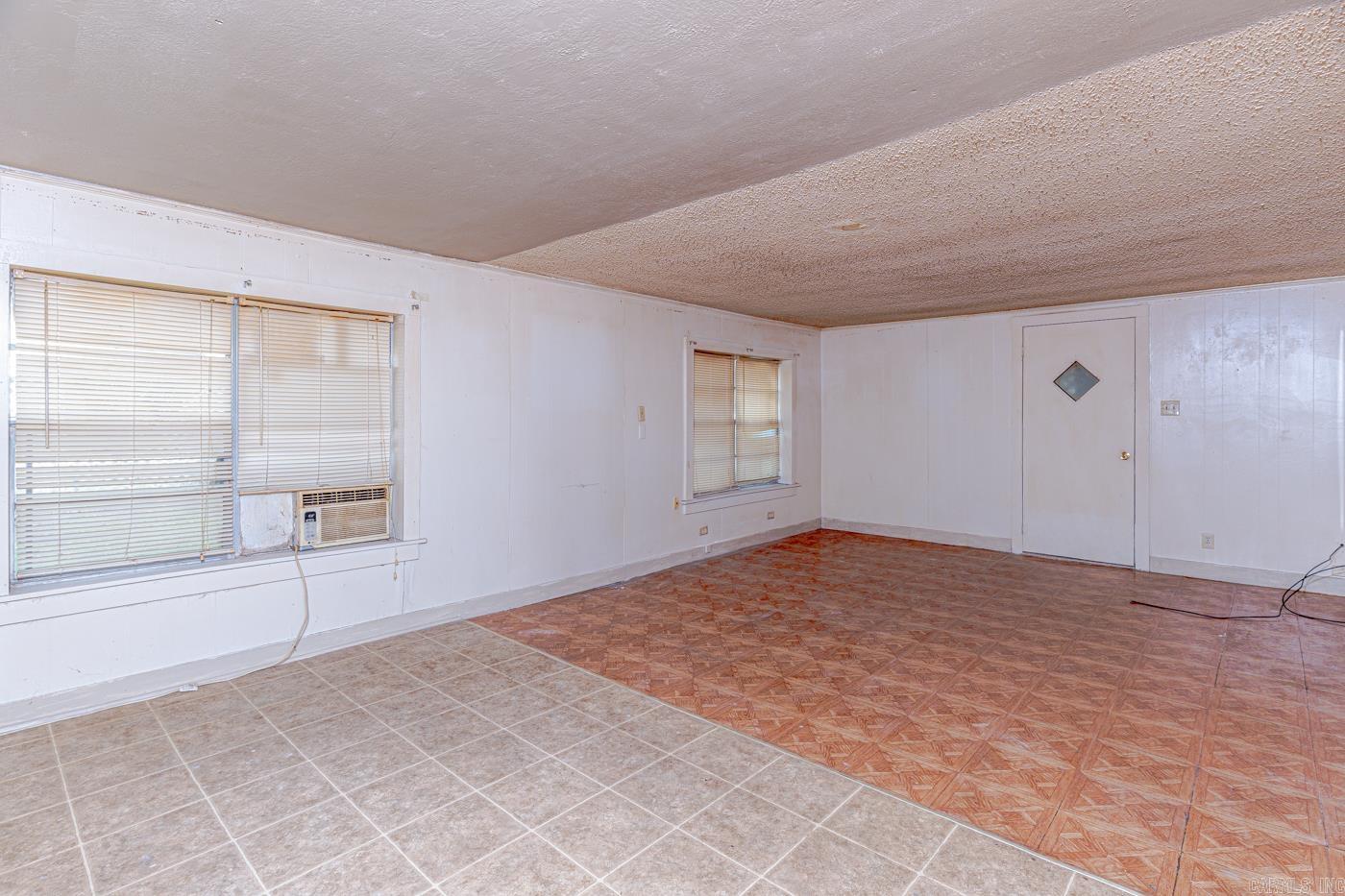 1816 Eubanks  Newport, AR