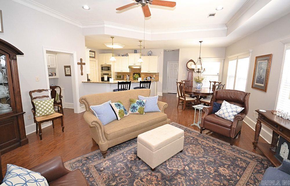 1805 Stagecoach Village  Little Rock, AR