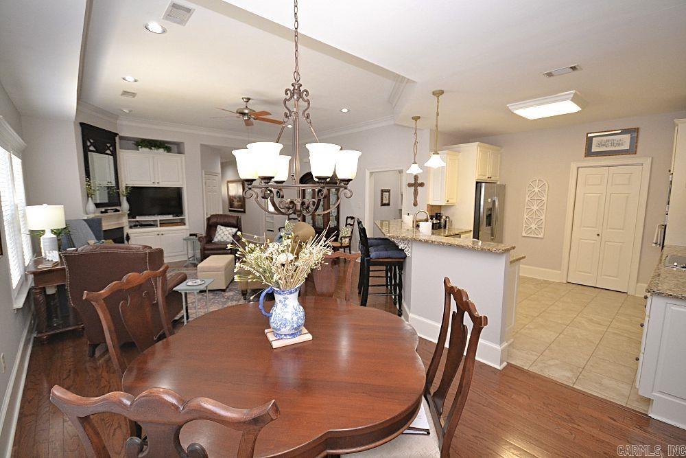 1805 Stagecoach Village  Little Rock, AR