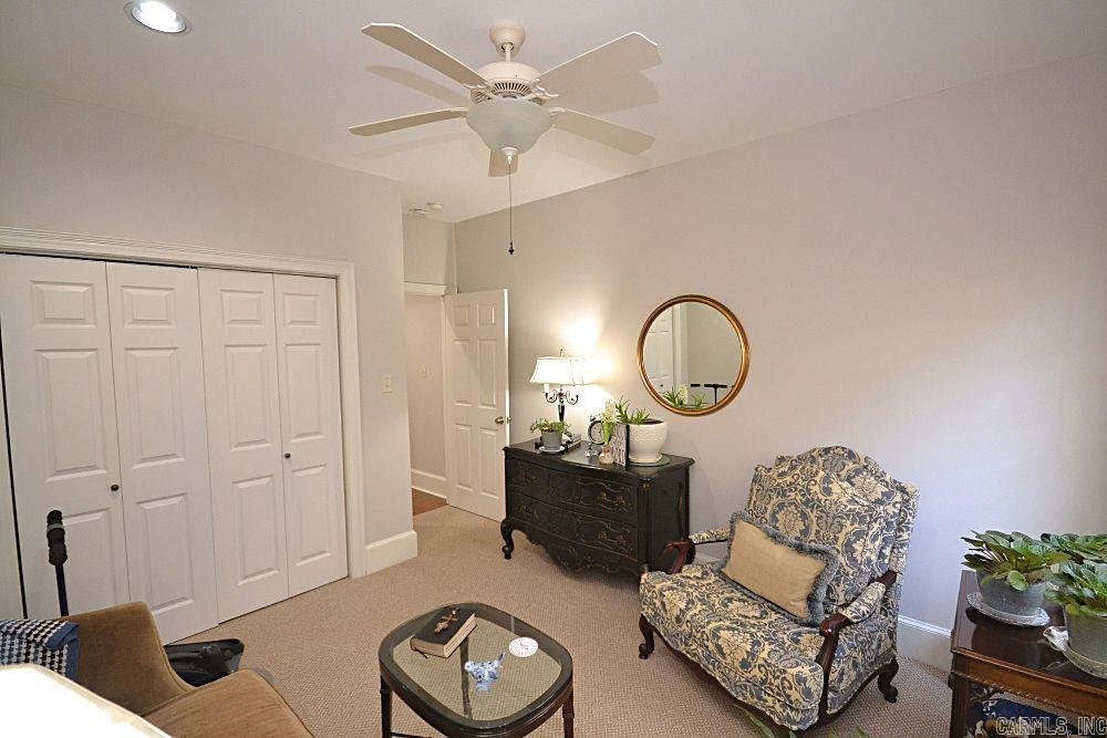 1805 Stagecoach Village  Little Rock, AR