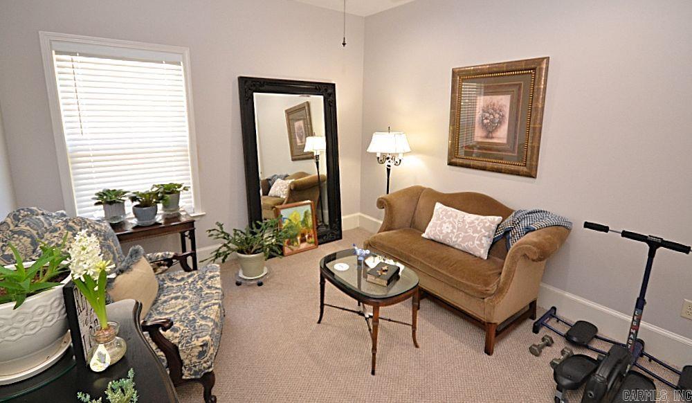 1805 Stagecoach Village  Little Rock, AR