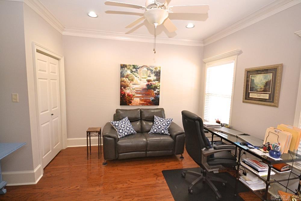 1805 Stagecoach Village  Little Rock, AR