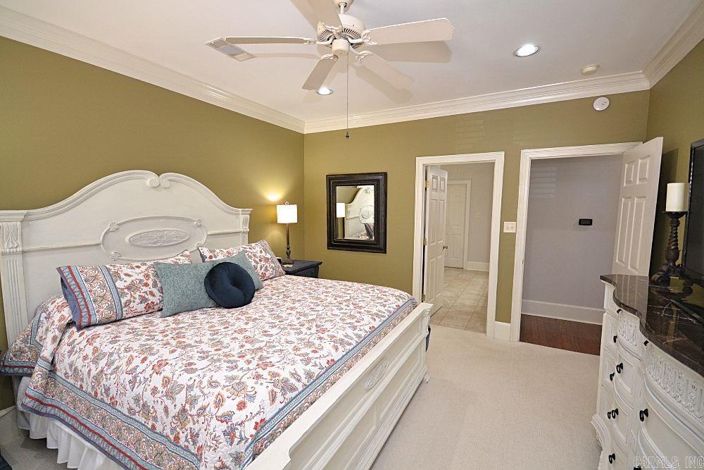 1805 Stagecoach Village  Little Rock, AR