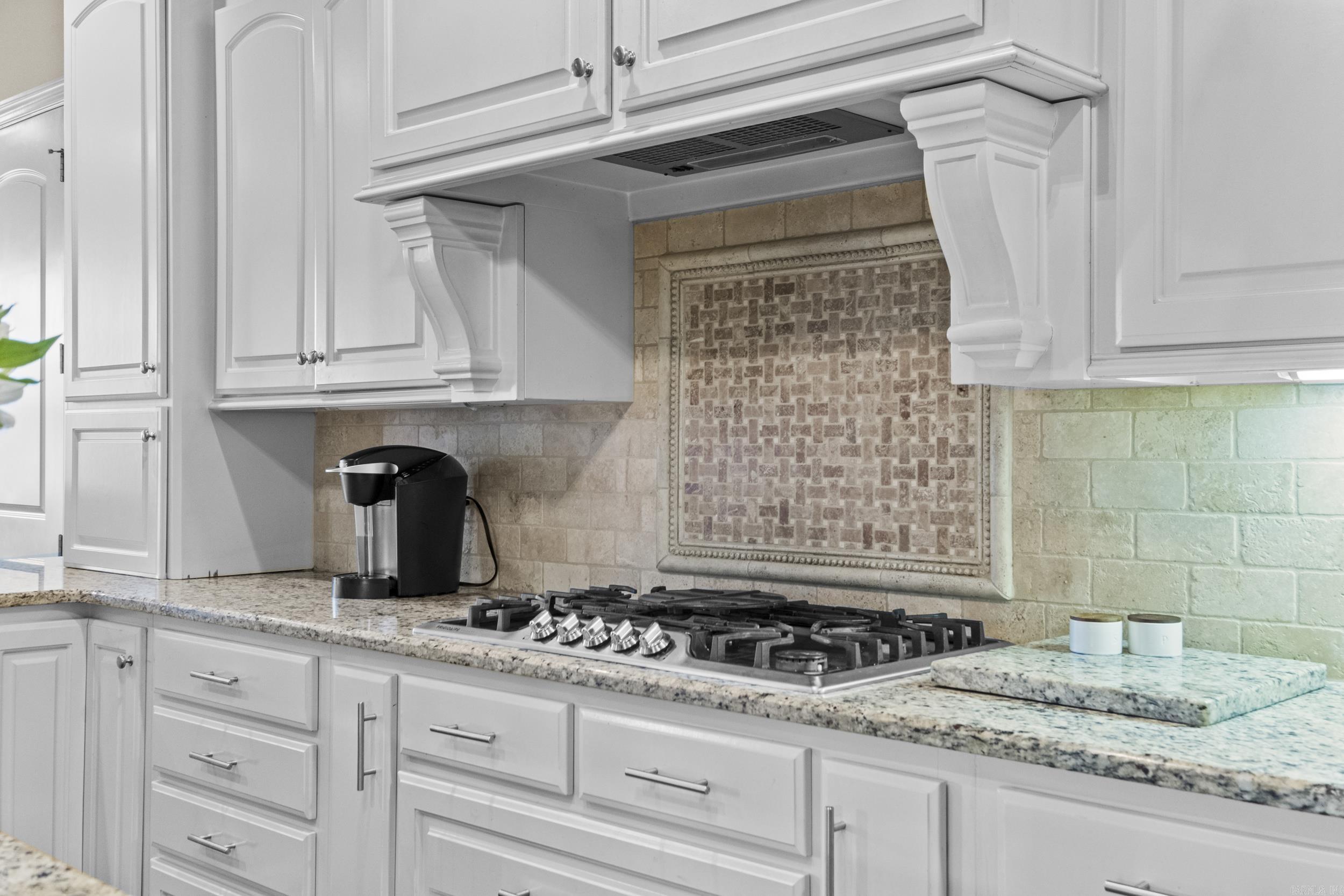 9833 Oak Heights  Sherwood, AR