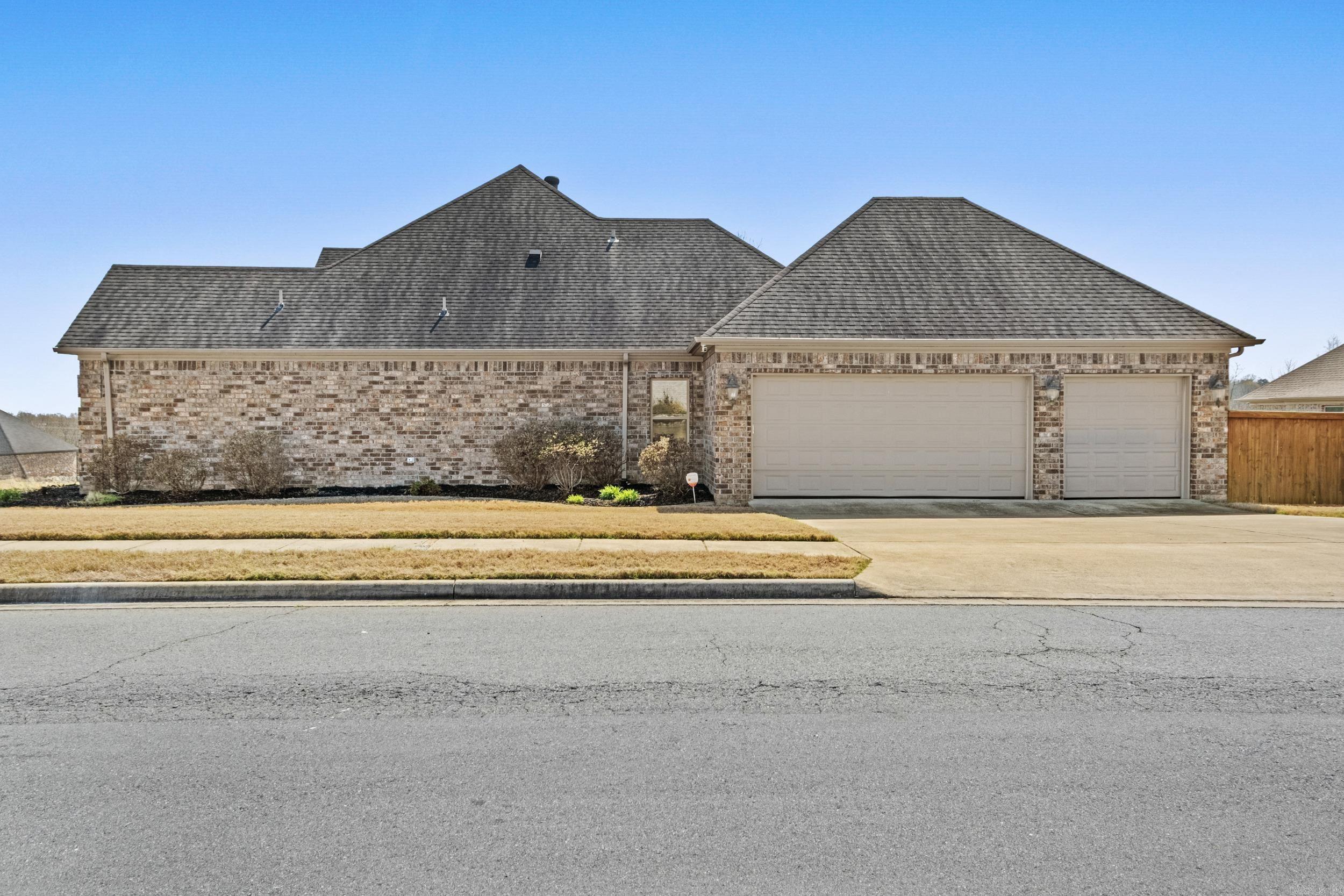 9833 Oak Heights  Sherwood, AR