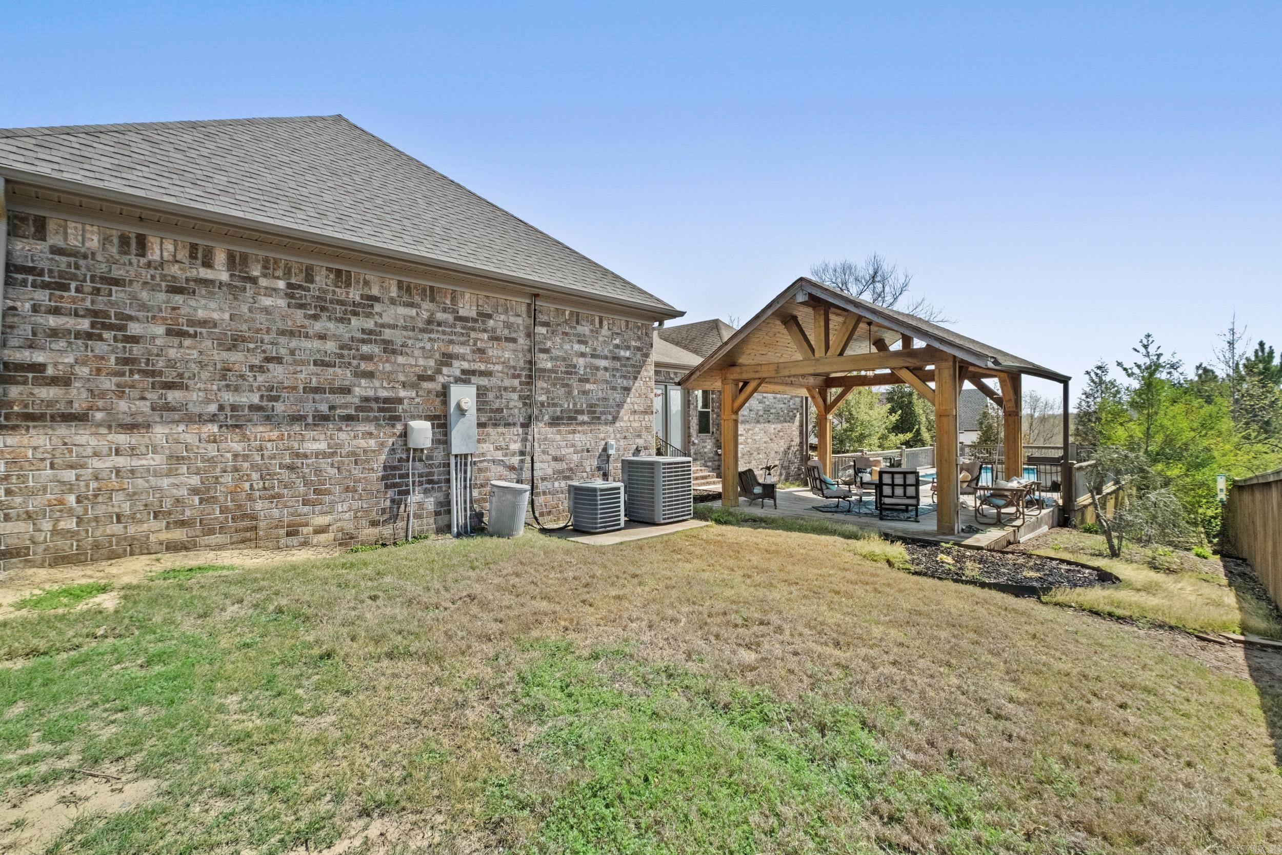 9833 Oak Heights  Sherwood, AR