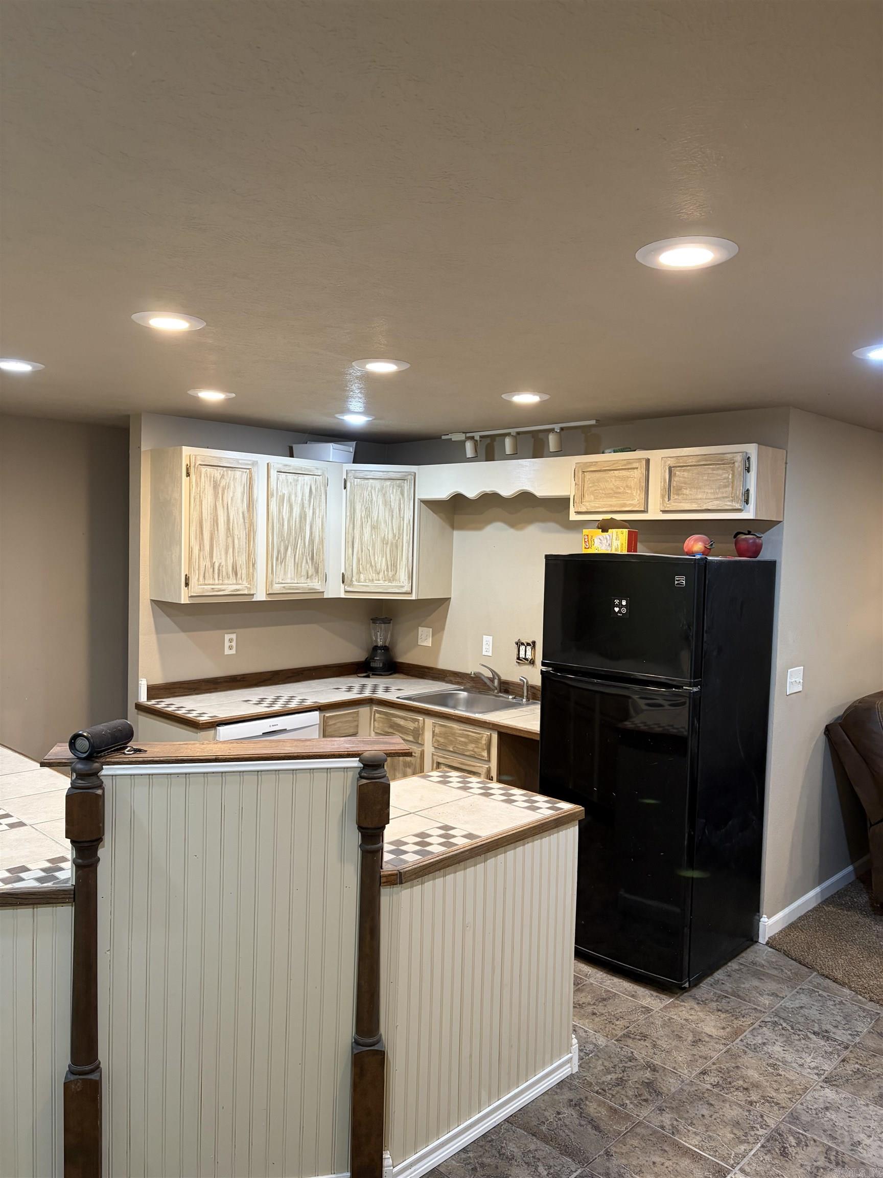 314 N Cedar St  Salem, AR