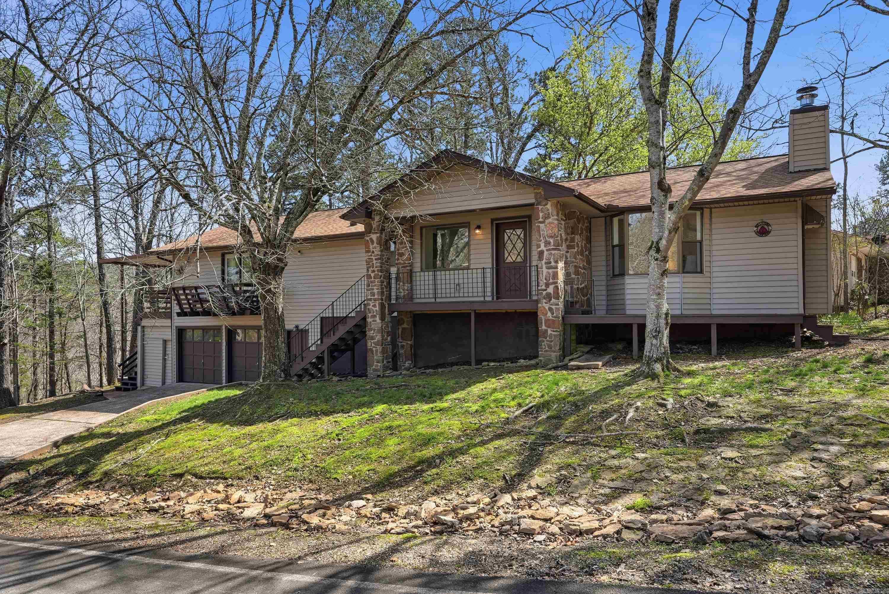 240 Pine Knot  Fairfield Bay, AR