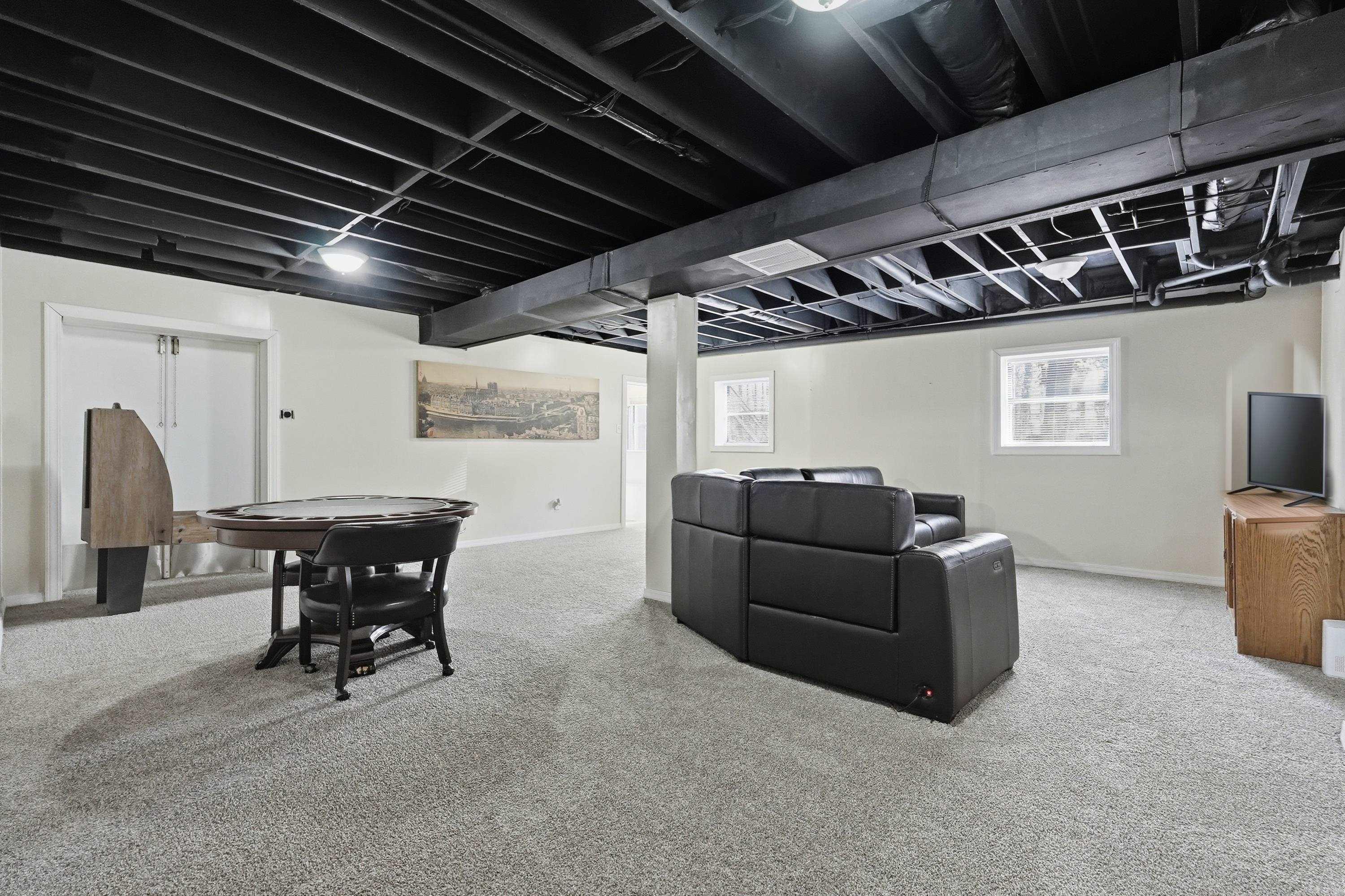 240 Pine Knot  Fairfield Bay, AR