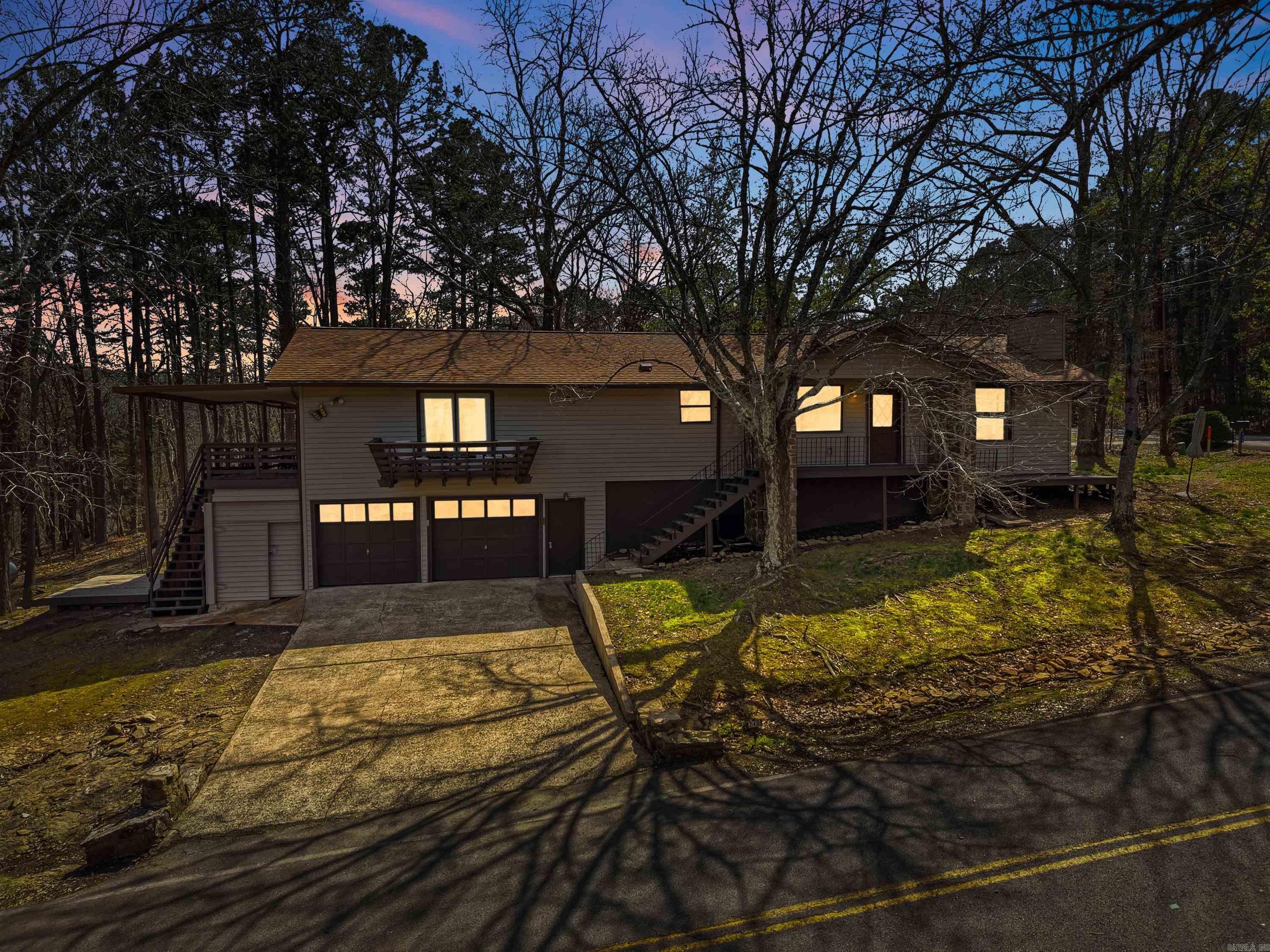 240 Pine Knot  Fairfield Bay, AR