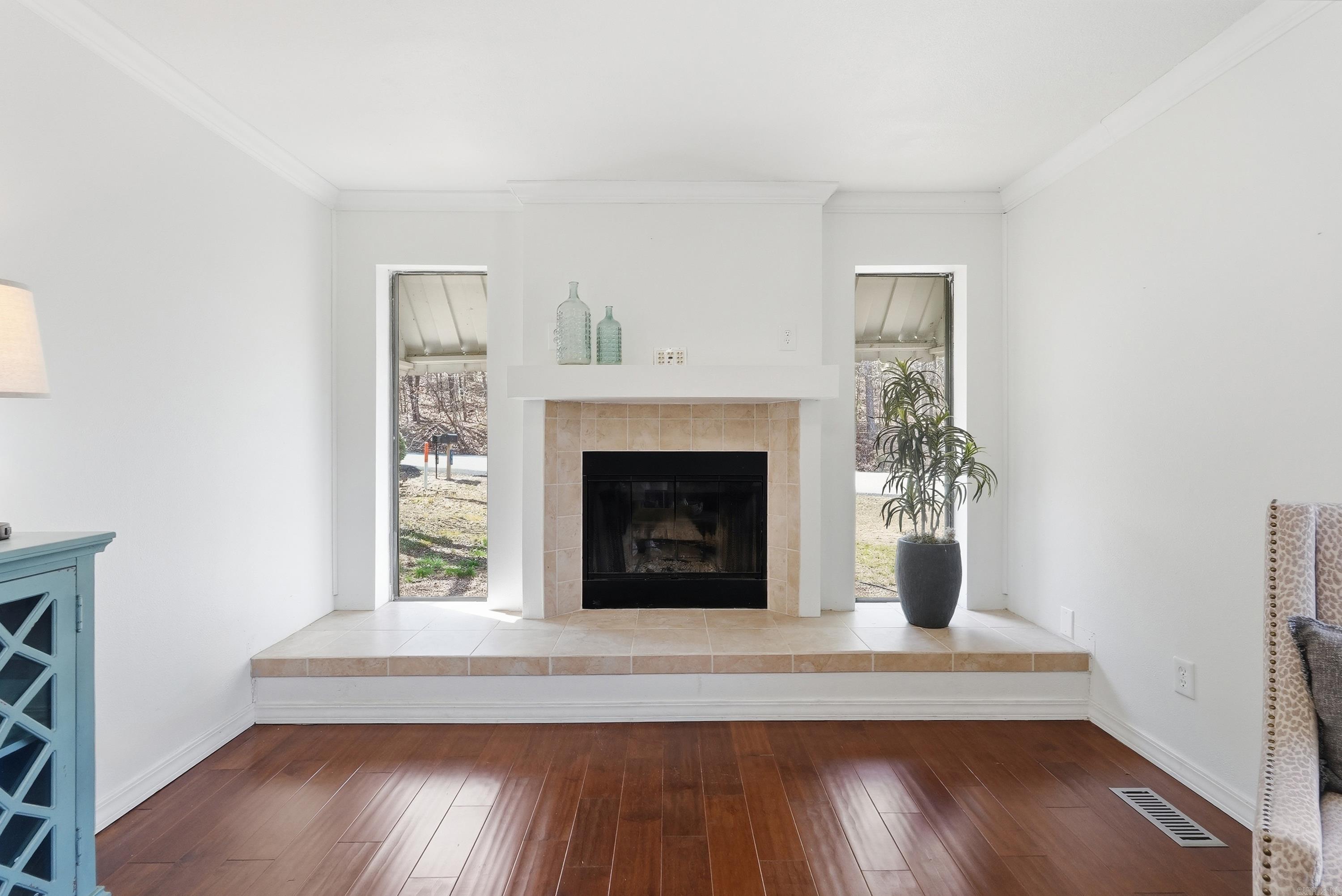 240 Pine Knot  Fairfield Bay, AR