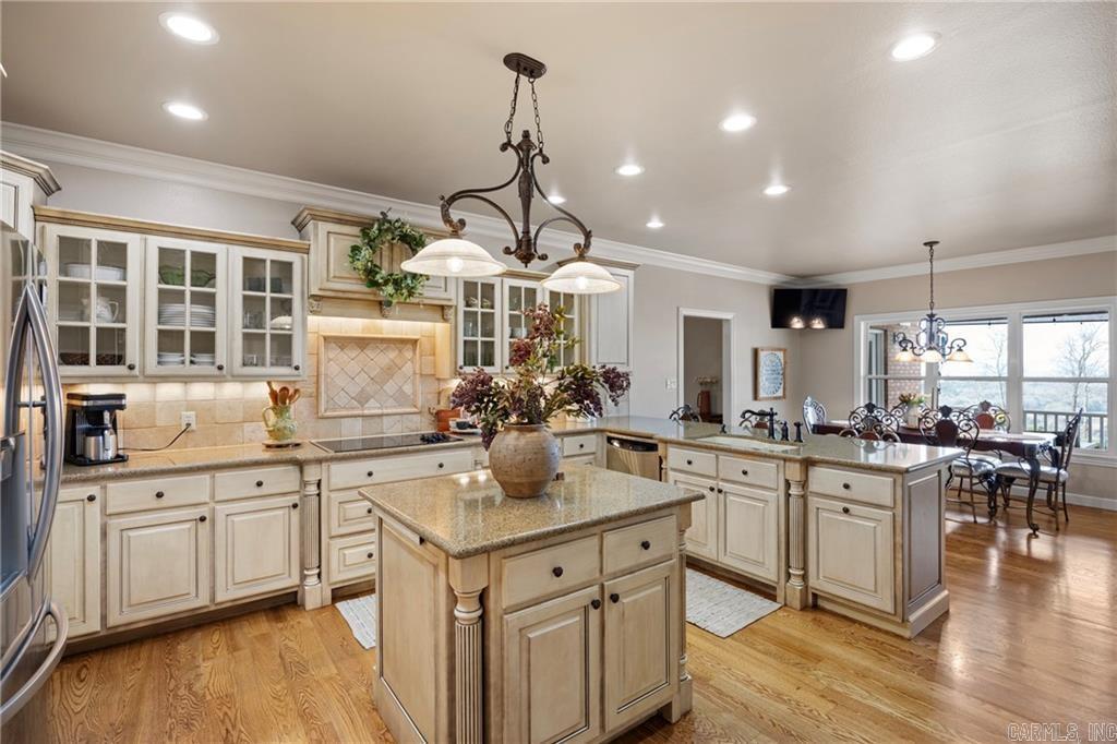 788 Cliff  Russellville, AR