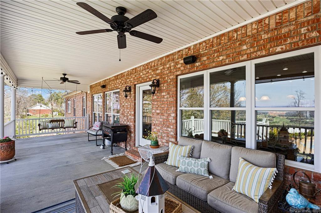 788 Cliff  Russellville, AR