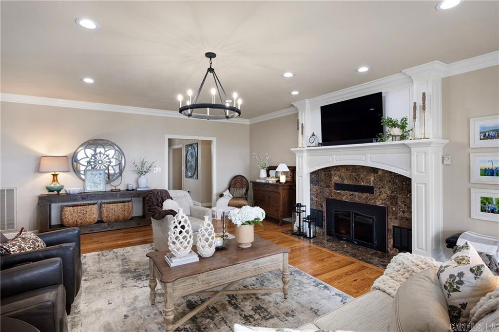 788 Cliff  Russellville, AR