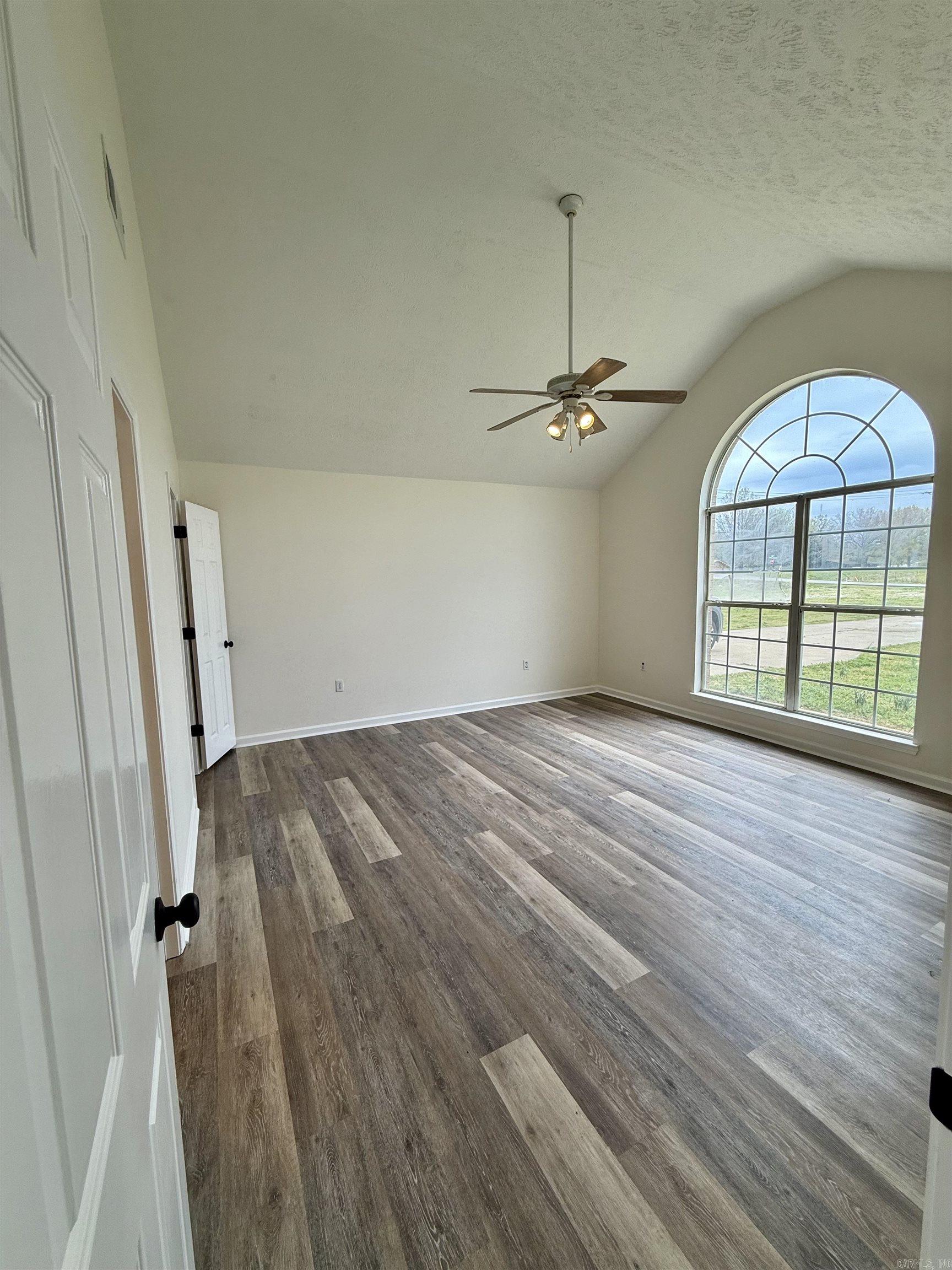 2 Green Meadows Drive Vilonia, AR 72173-0000