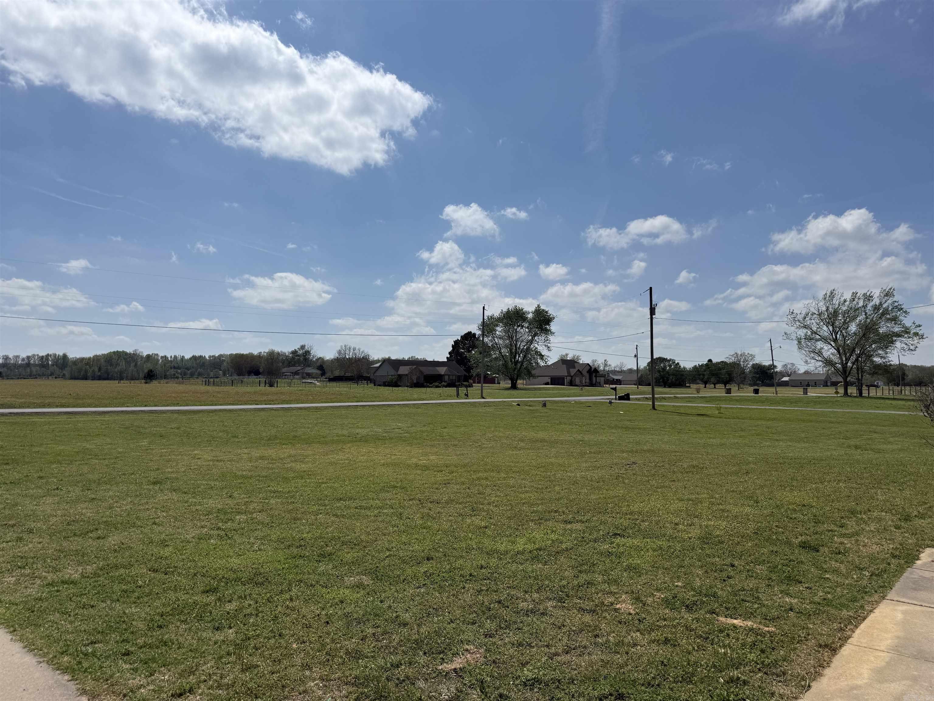 2 Green Meadows Drive Vilonia, AR 72173-0000