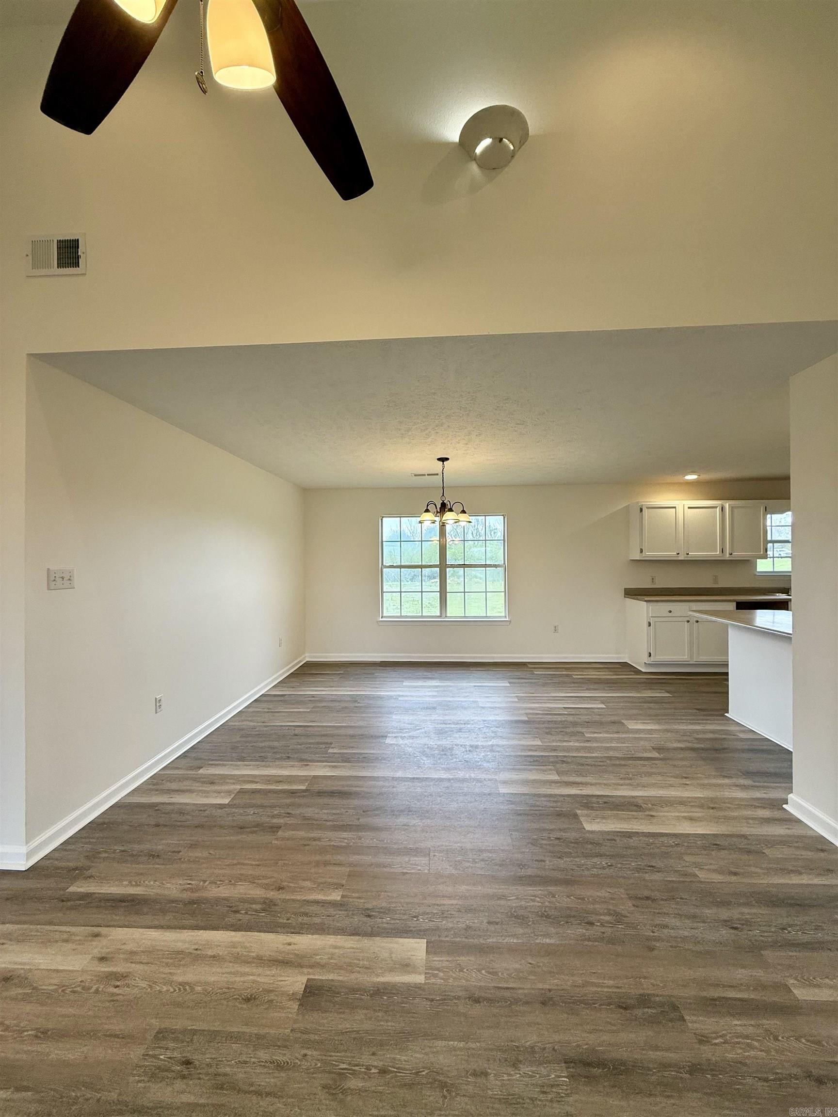 2 Green Meadows Drive Vilonia, AR 72173-0000