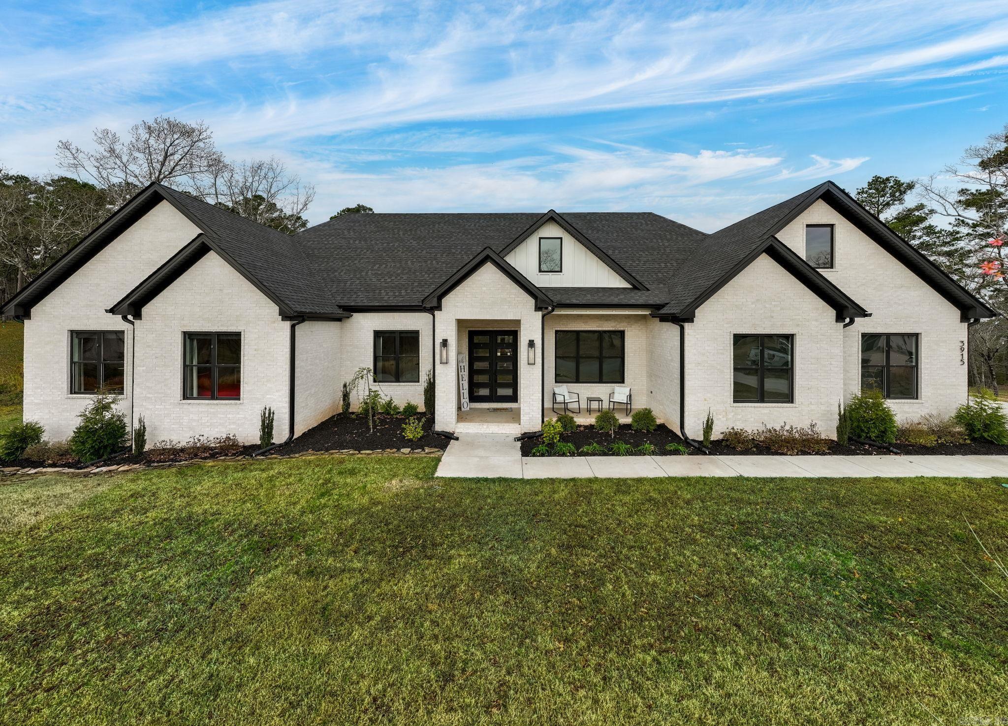 3915 Orchard  Conway, AR