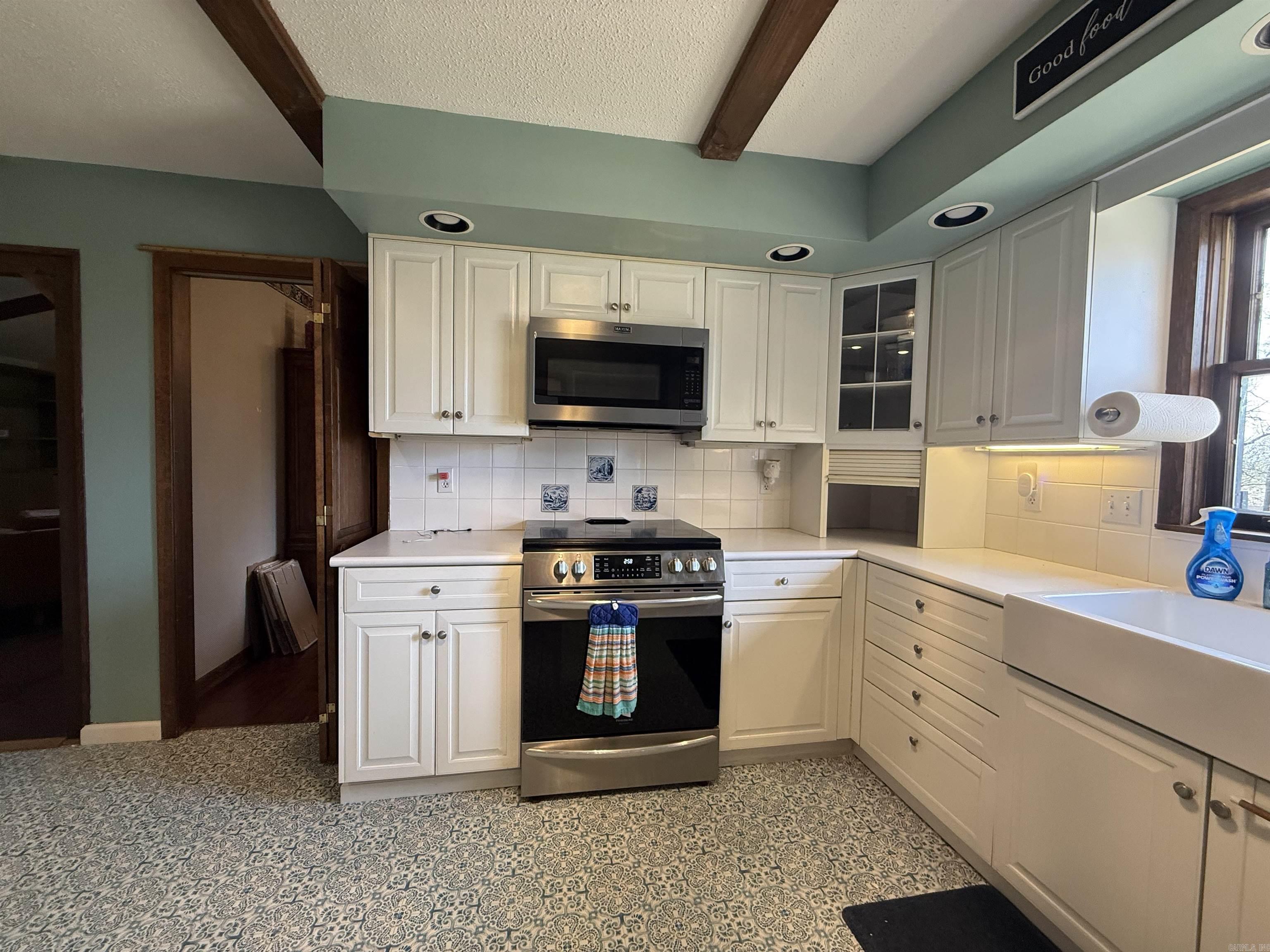 4 Carroll Cv  Forrest City, AR