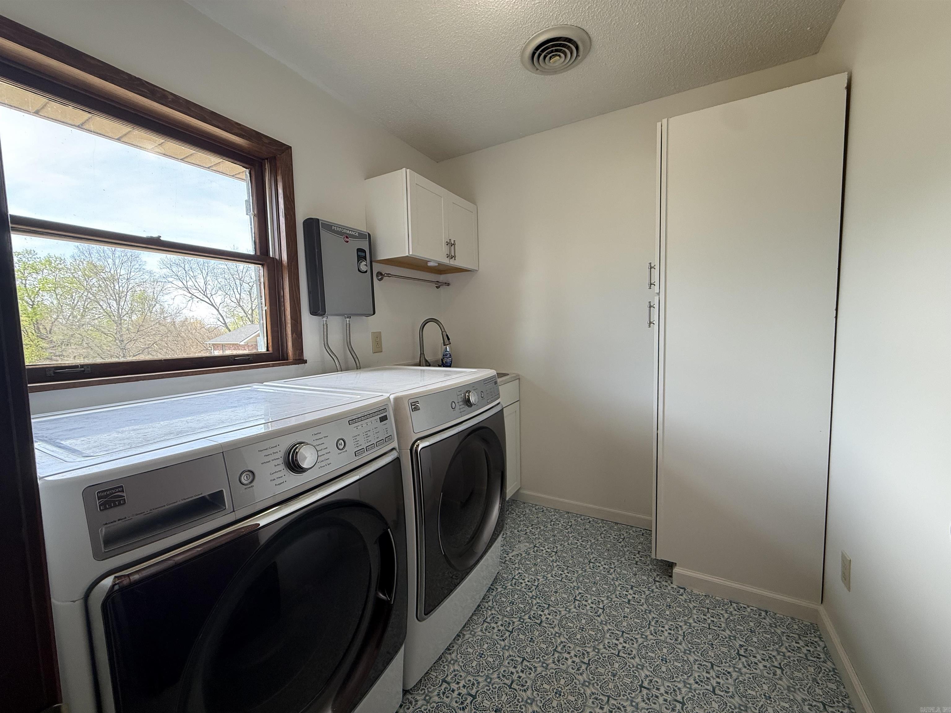 4 Carroll Cv  Forrest City, AR