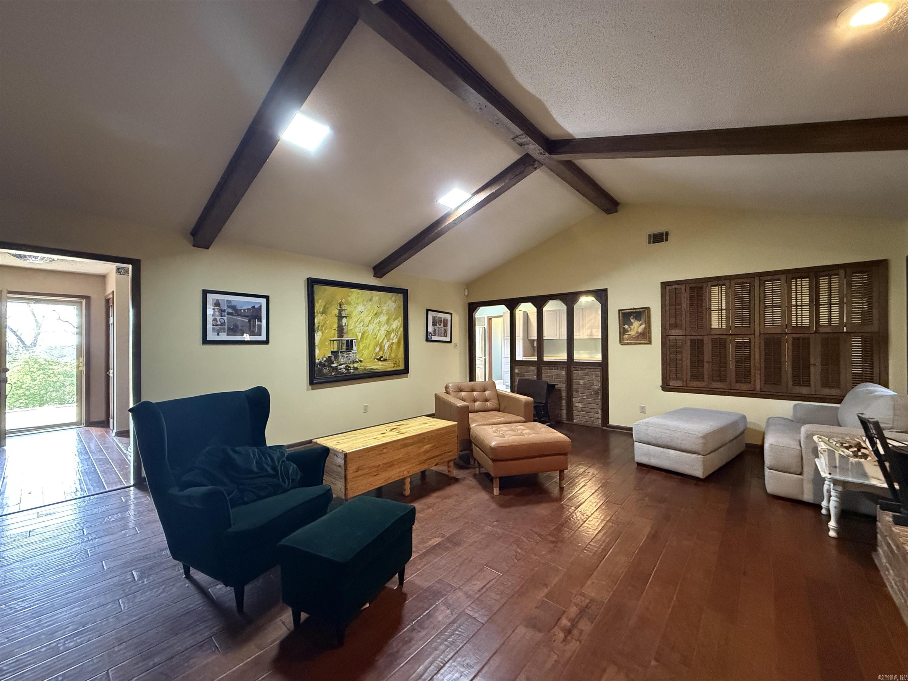 4 Carroll Cv  Forrest City, AR