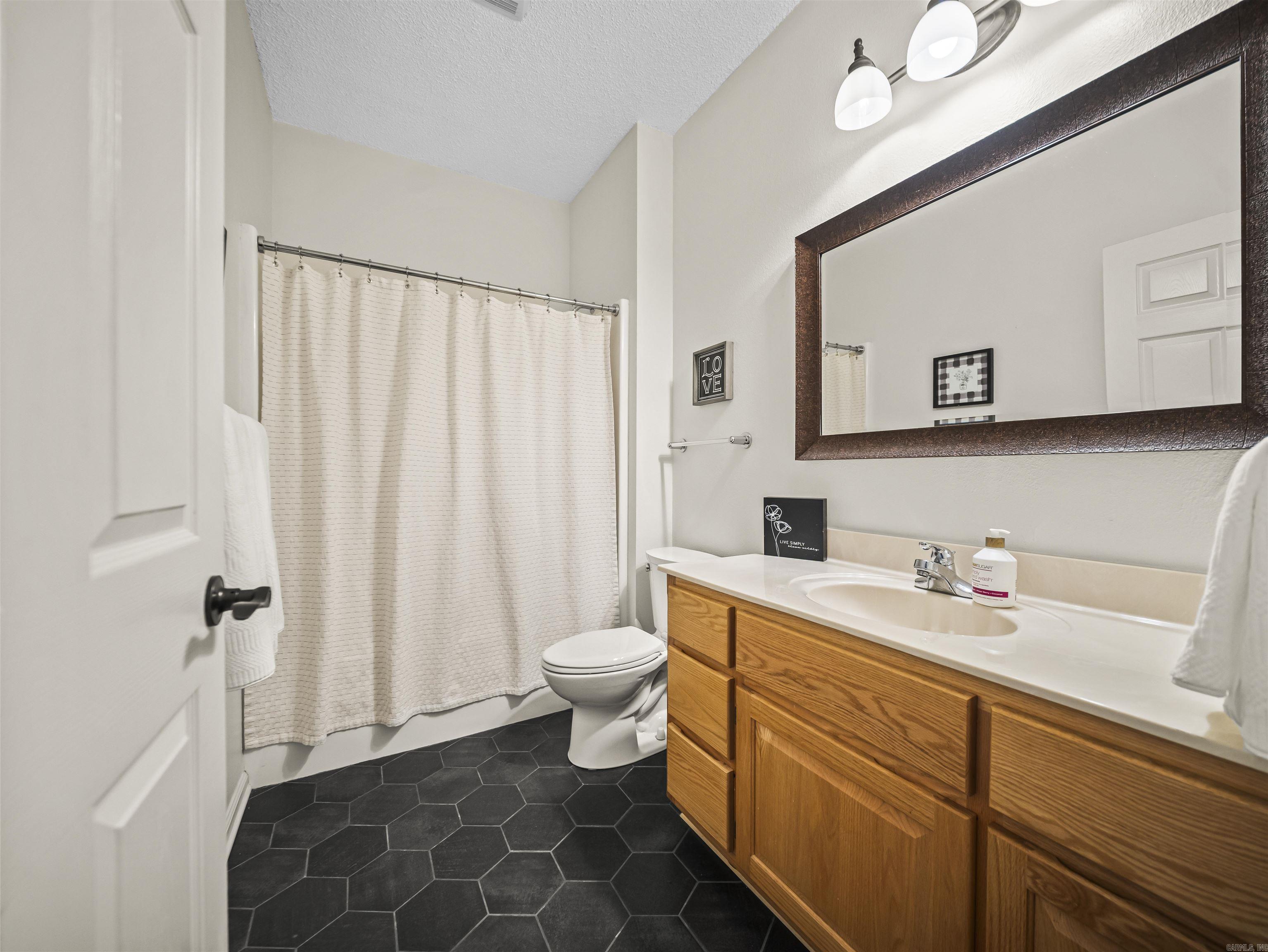 14 Tiburon Way  Hot Springs, AR