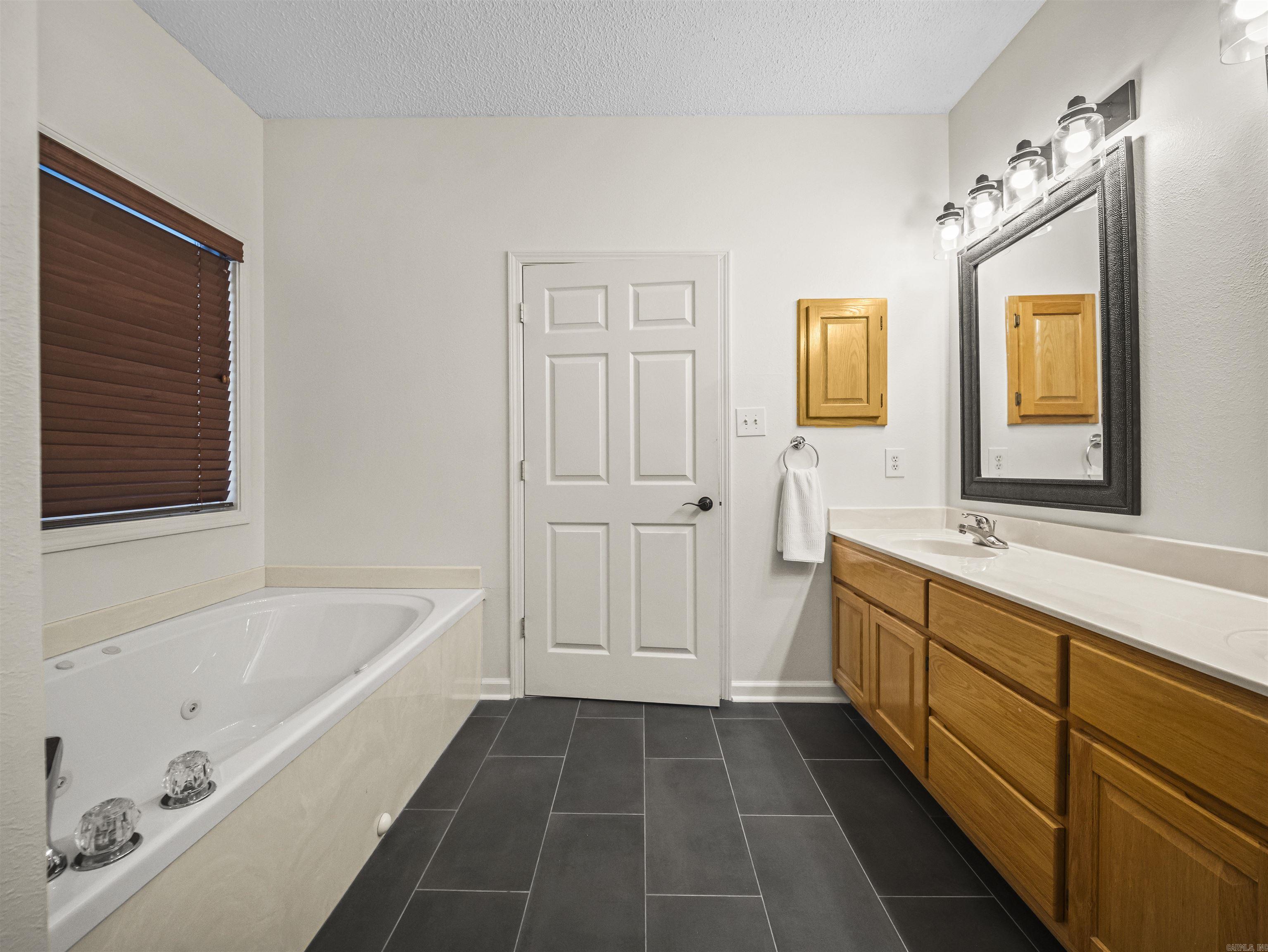 14 Tiburon Way  Hot Springs, AR