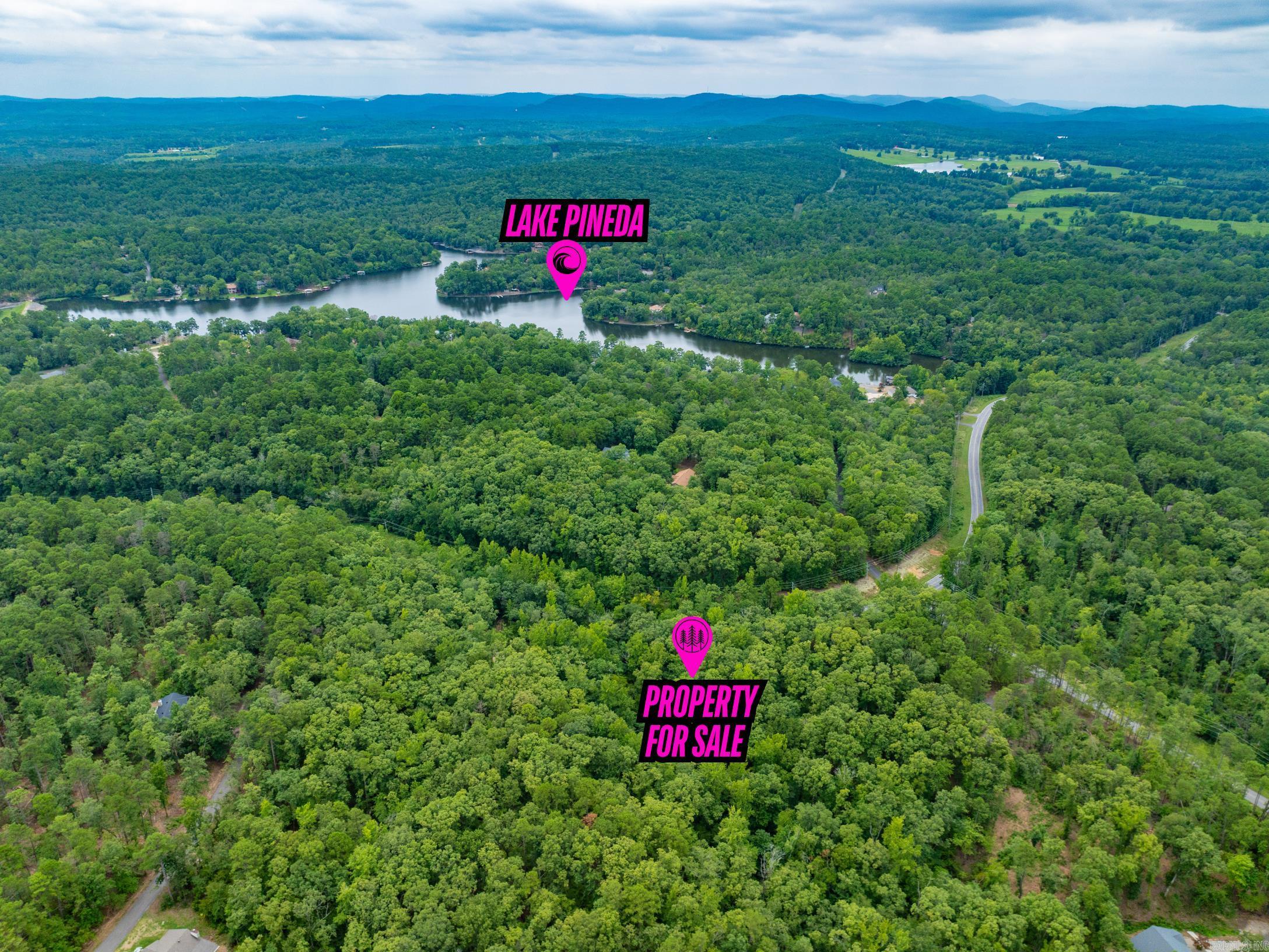 1 Camino  Hot Springs Village, AR