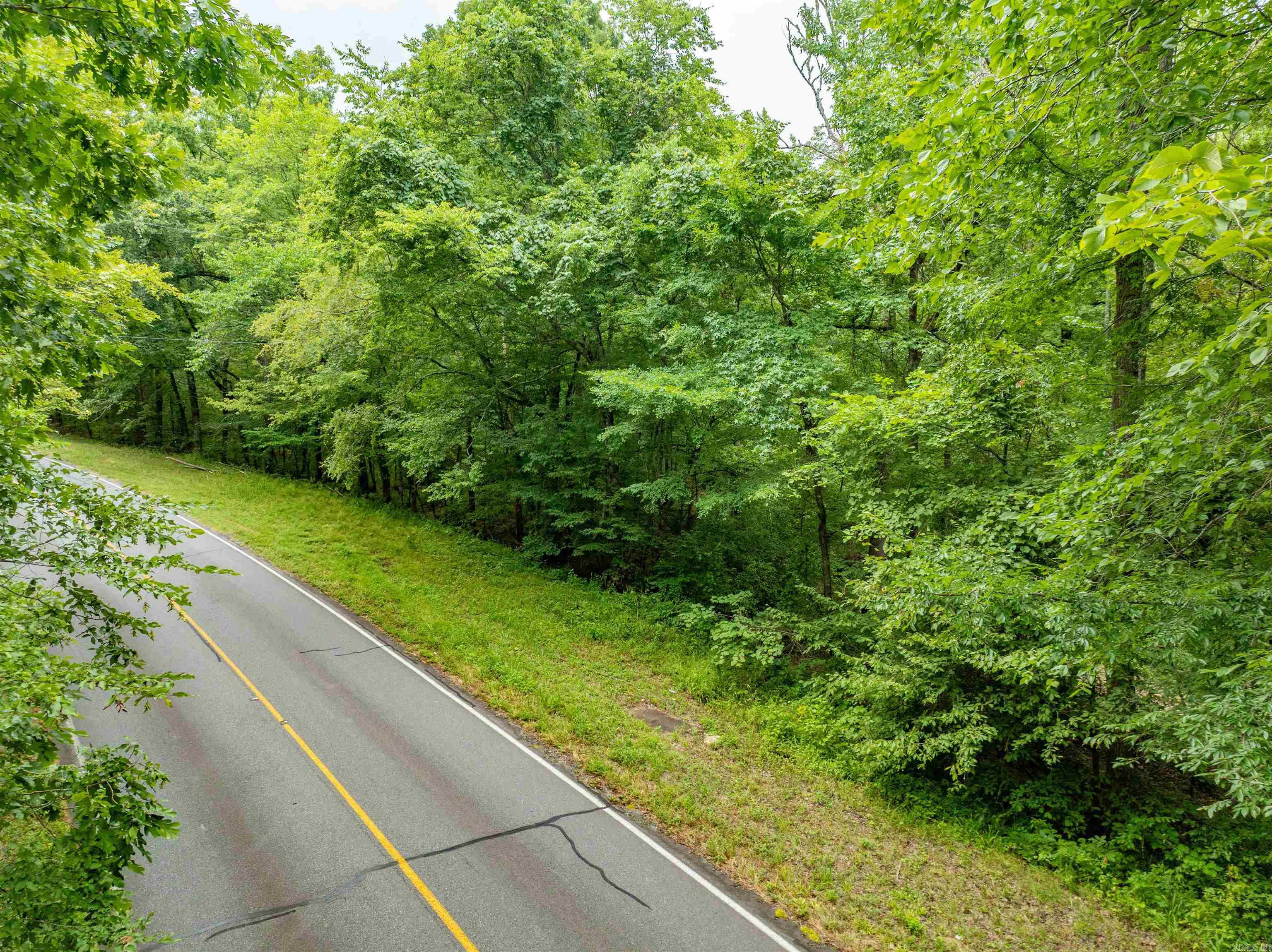 1 Camino  Hot Springs Village, AR