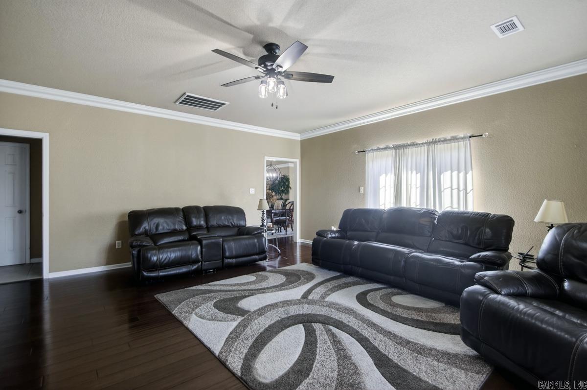 1710 Royal Oaks  Malvern, AR