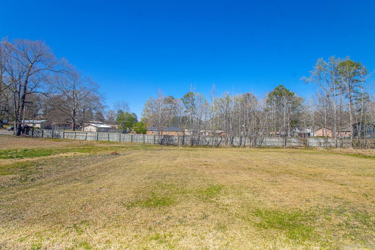 1710 Royal Oaks  Malvern, AR