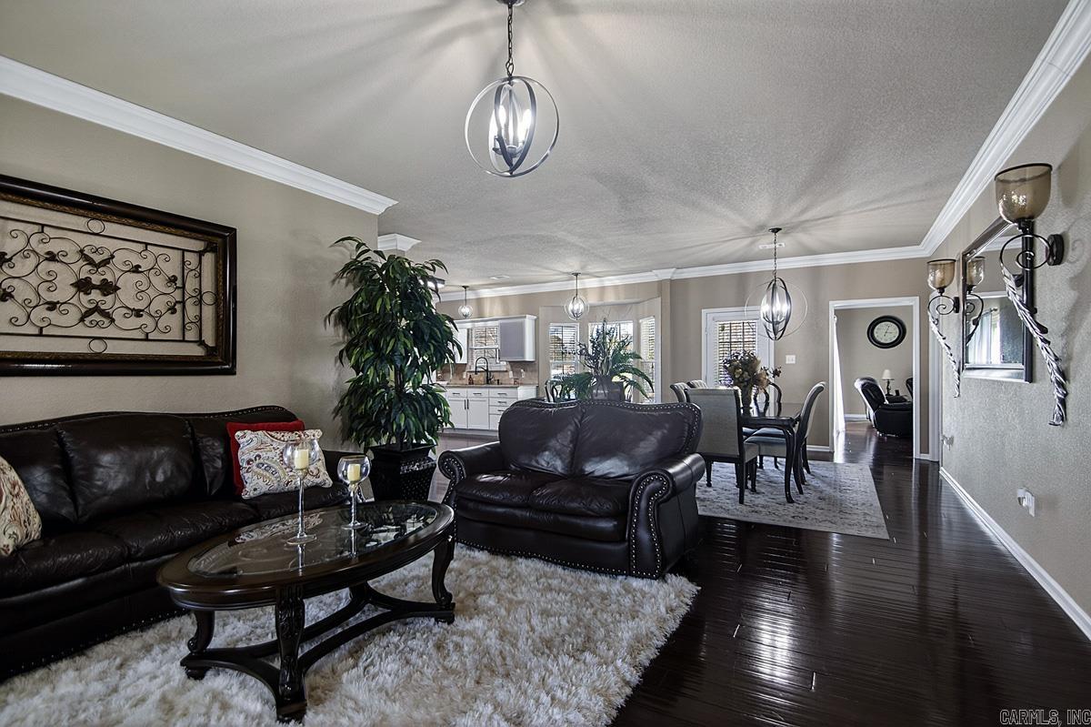 1710 Royal Oaks  Malvern, AR