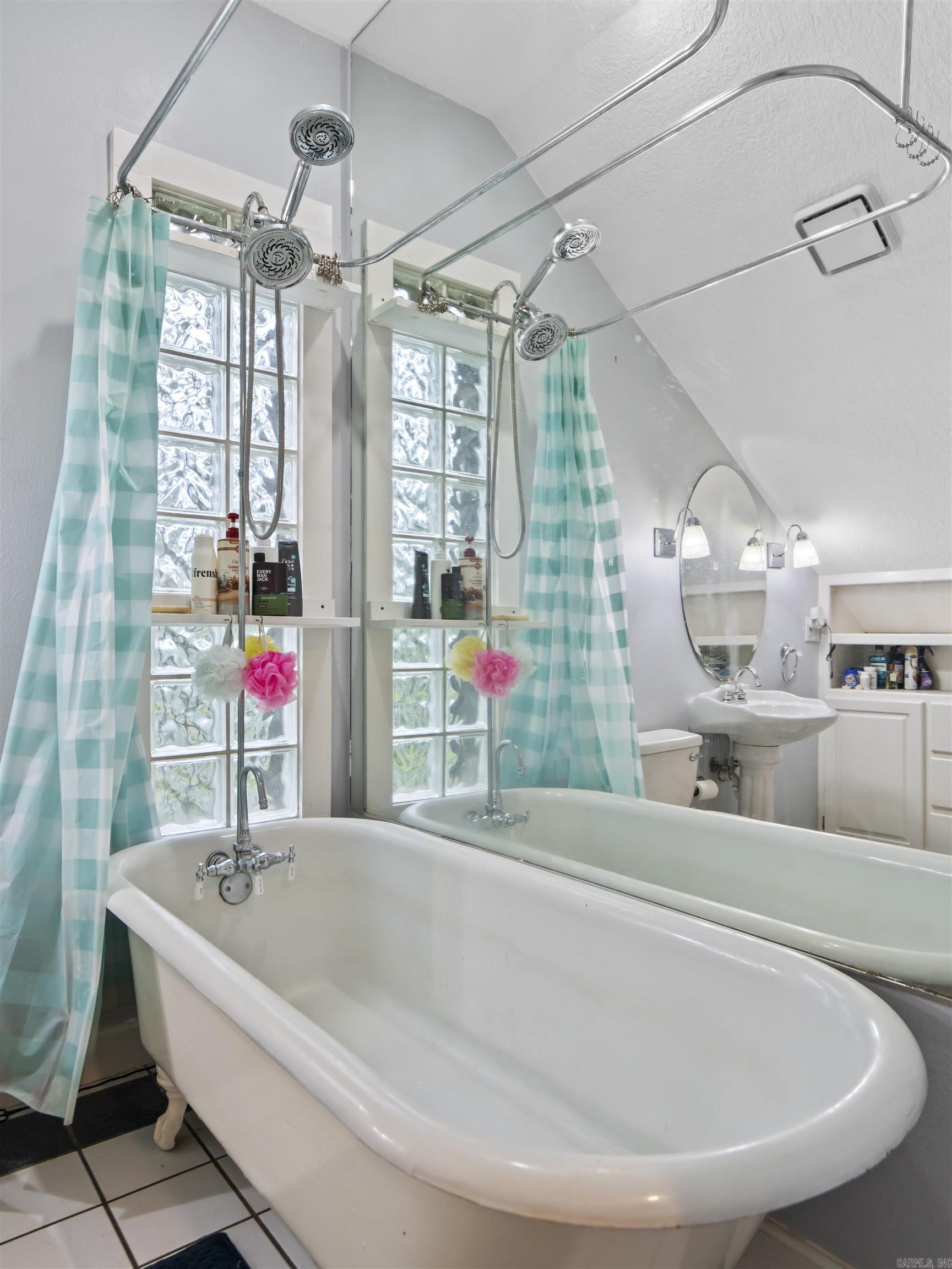 16 Almenara  Hot Springs Village, AR