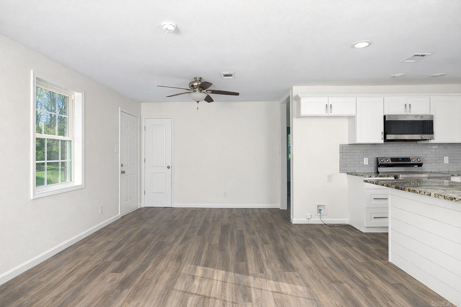 1100 Blue Acres  White Hall, AR