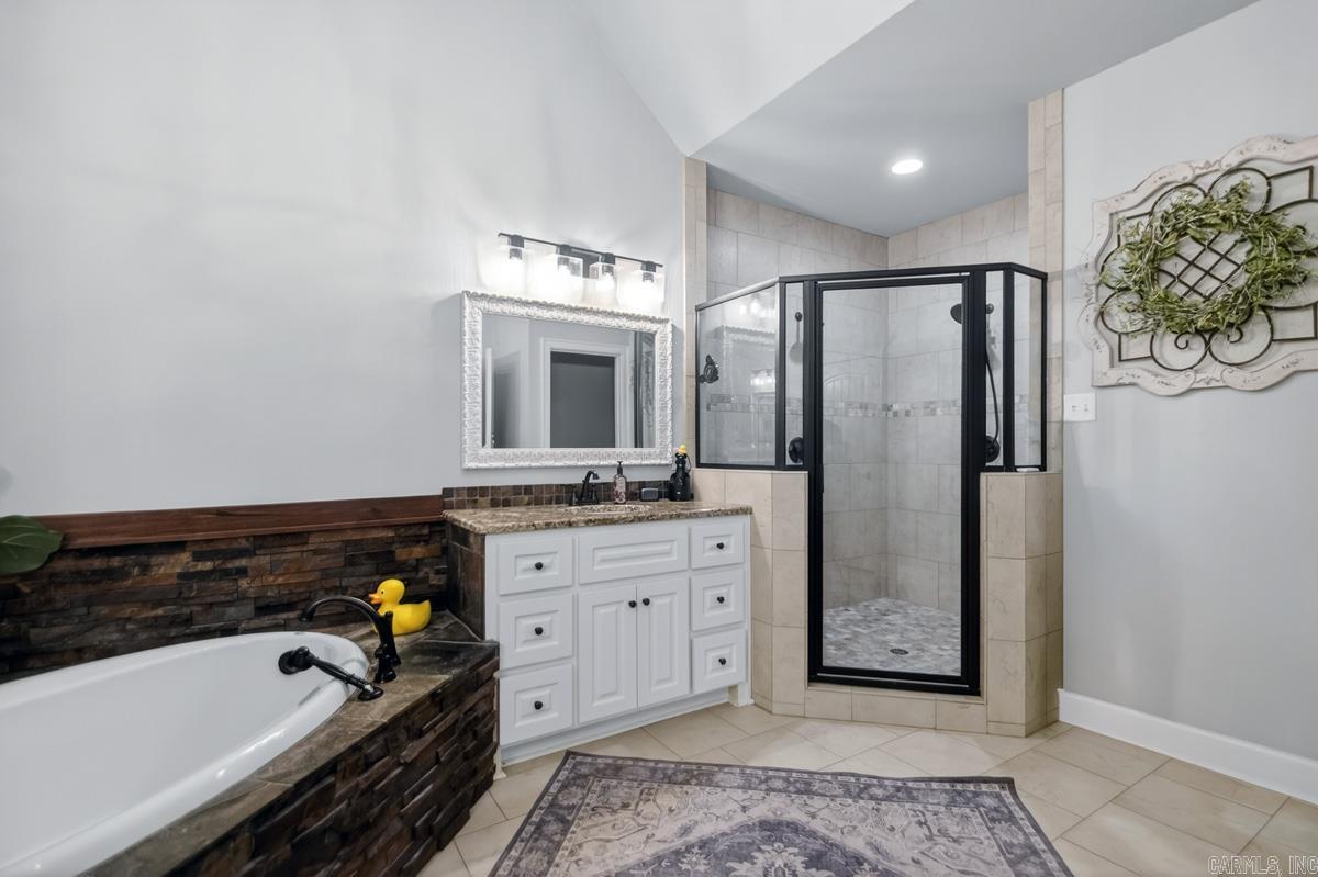 9017 Naples  Benton, AR