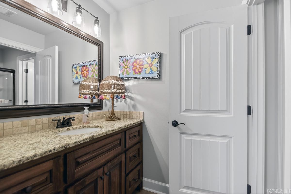 9017 Naples  Benton, AR