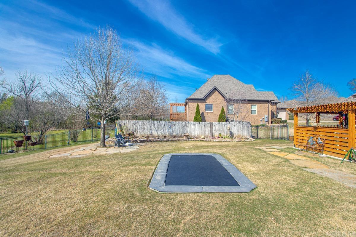 9017 Naples  Benton, AR