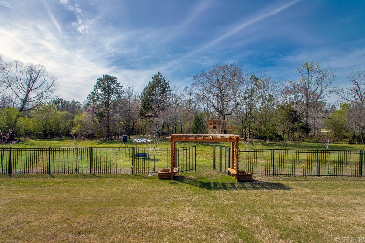 9017 Naples  Benton, AR