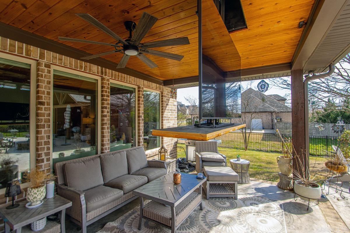 9017 Naples  Benton, AR