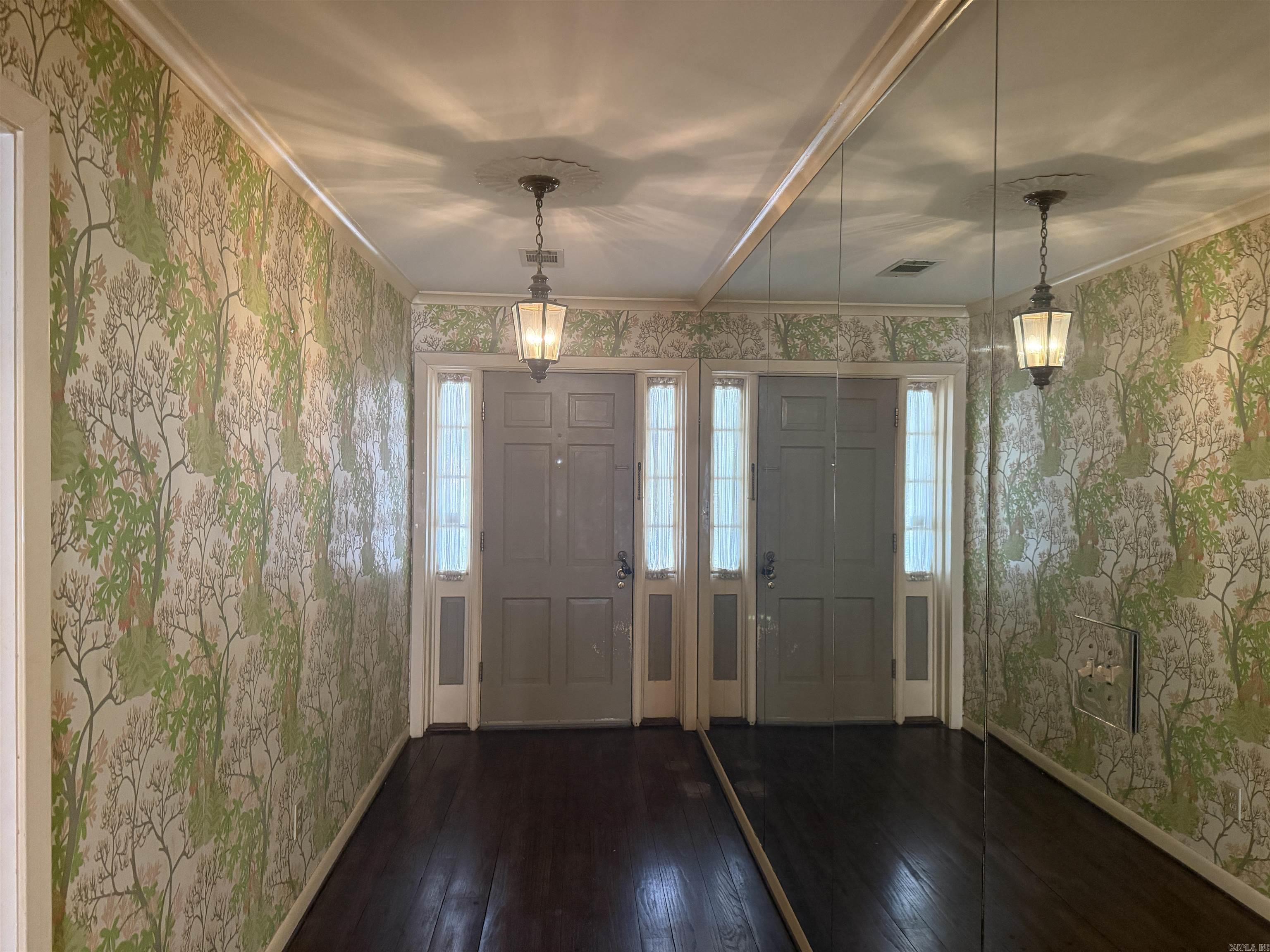 14 Jefferson Place  Pine Bluff, AR