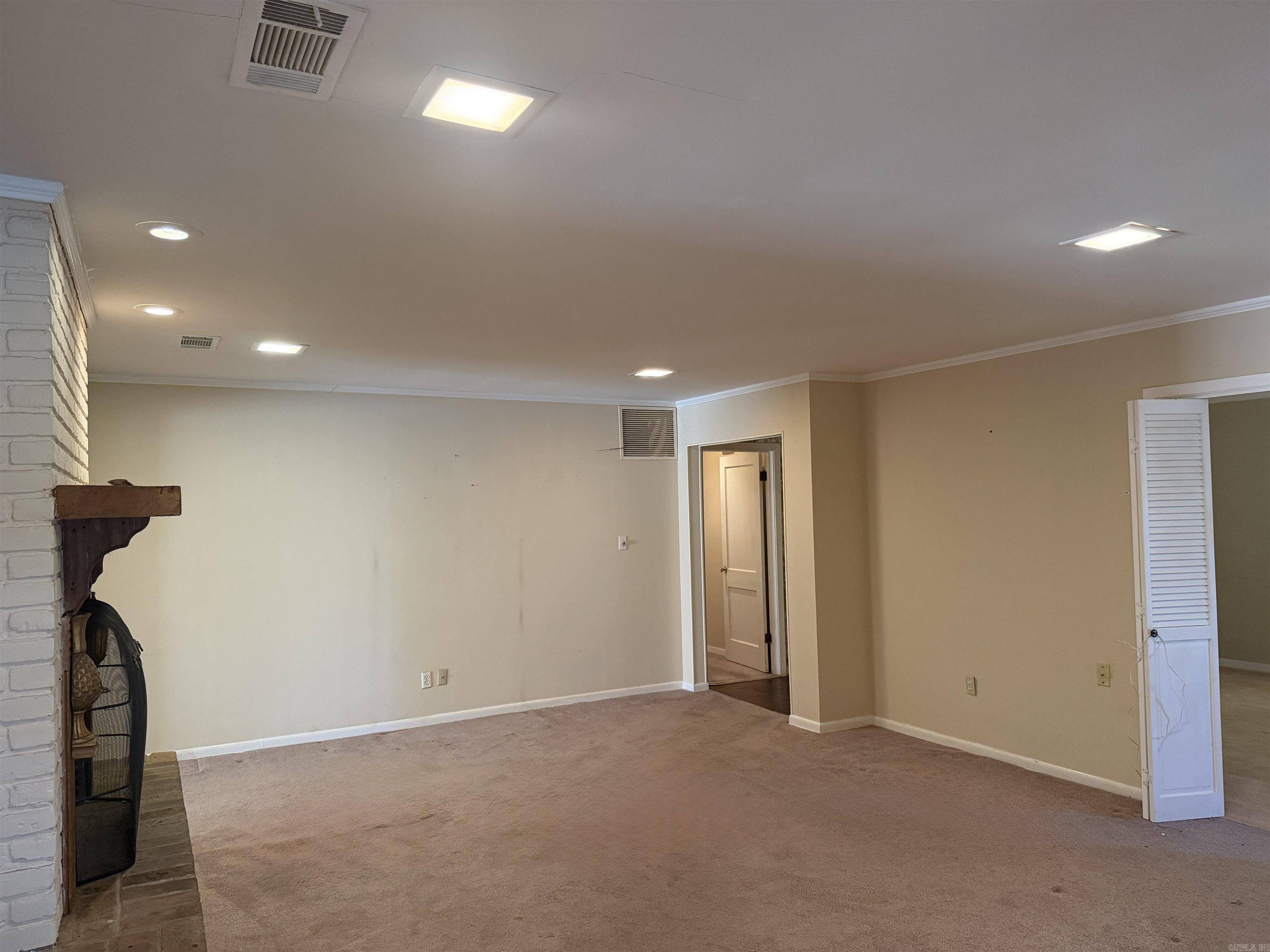 14 Jefferson Place  Pine Bluff, AR