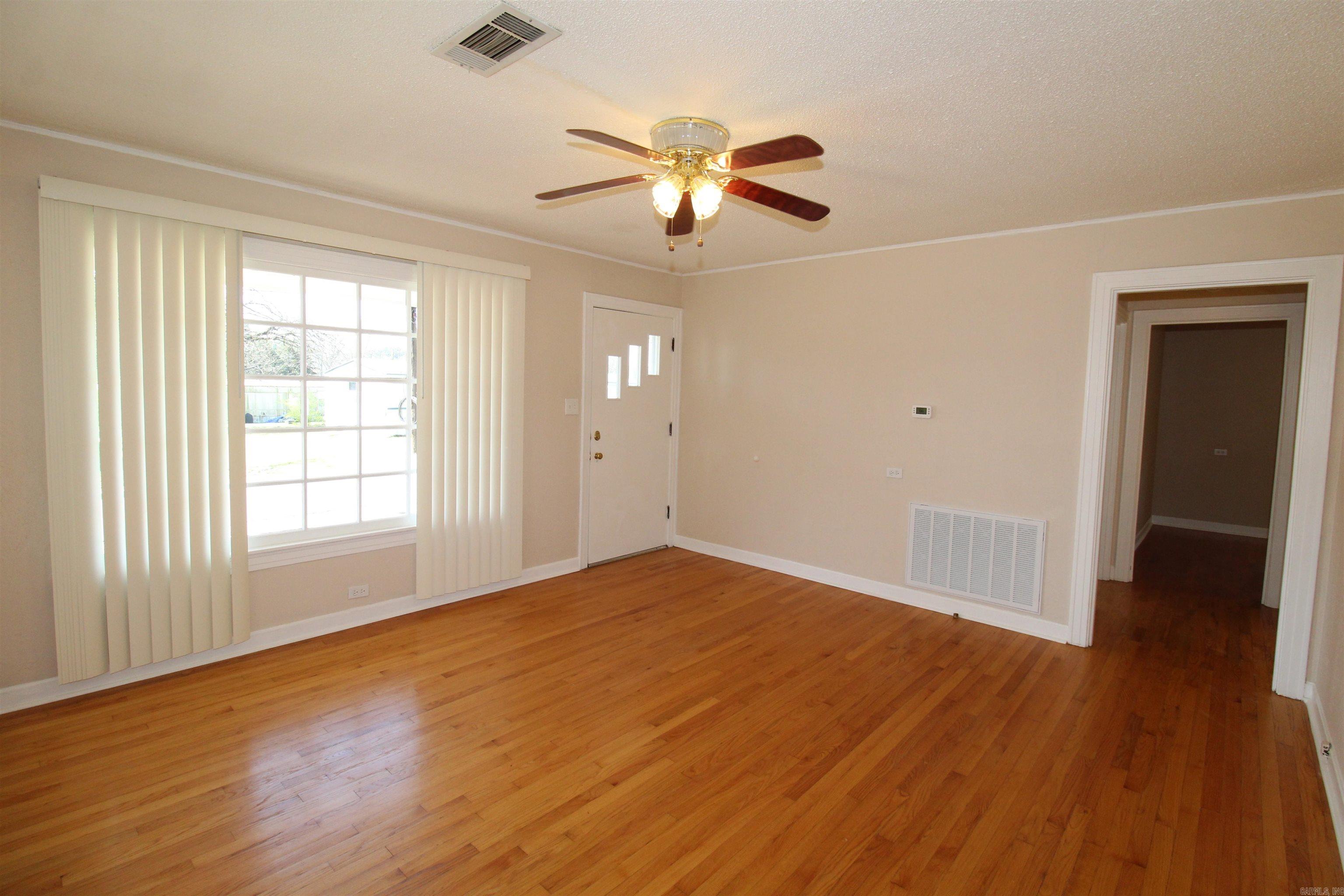 404 E Gum  Sheridan, AR