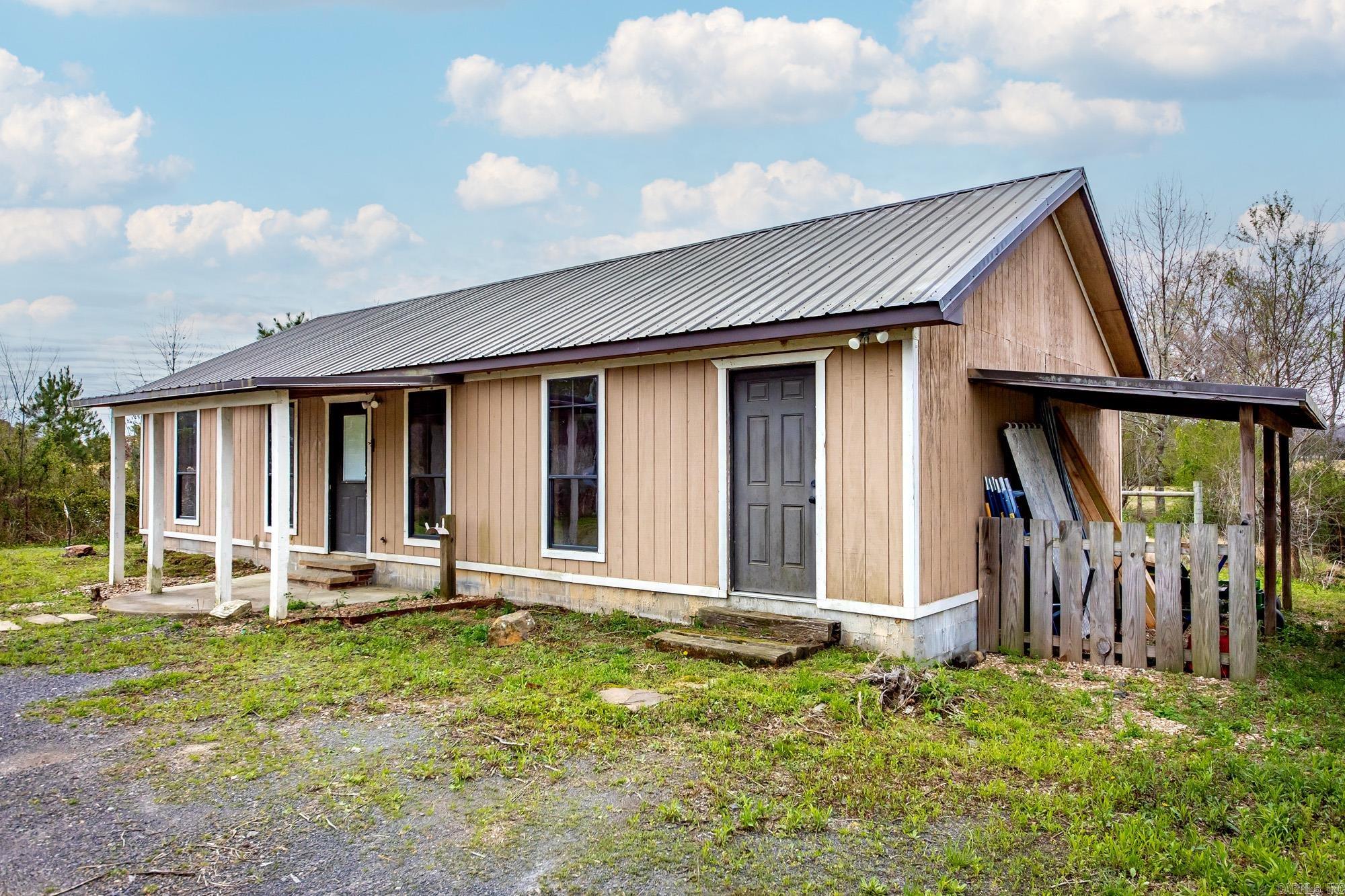 6153 AR Highway 319 W  Austin, AR