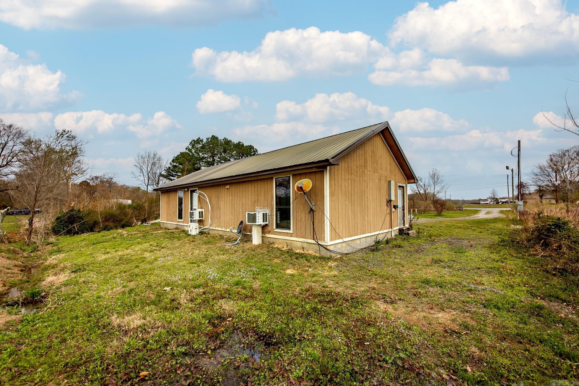 6153 AR Highway 319 W  Austin, AR