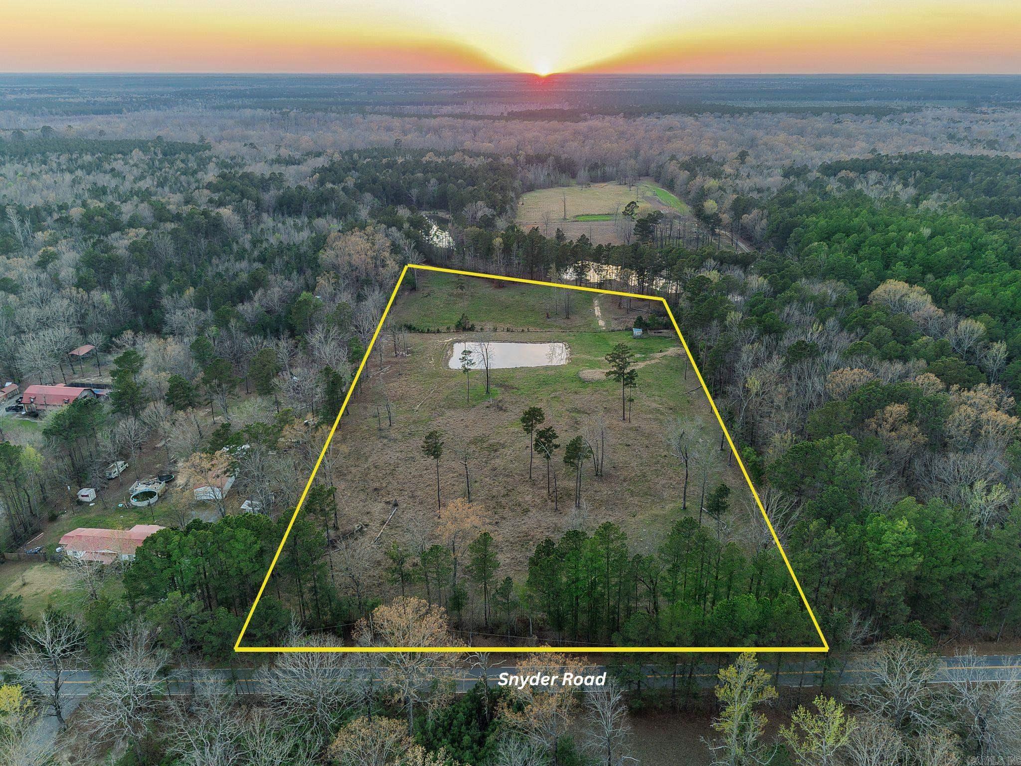 000 Brown Cemetery Road  Pine Bluff, AR