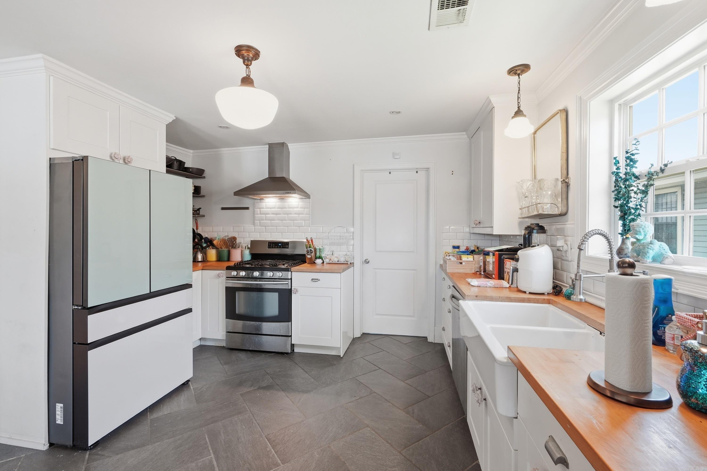 614 E 17th  Little Rock, AR