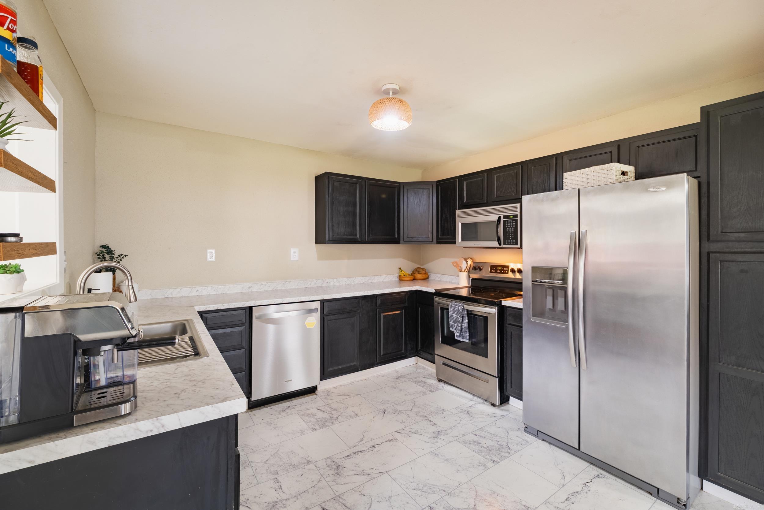 1813 Ford Dr.  Clarksville, AR