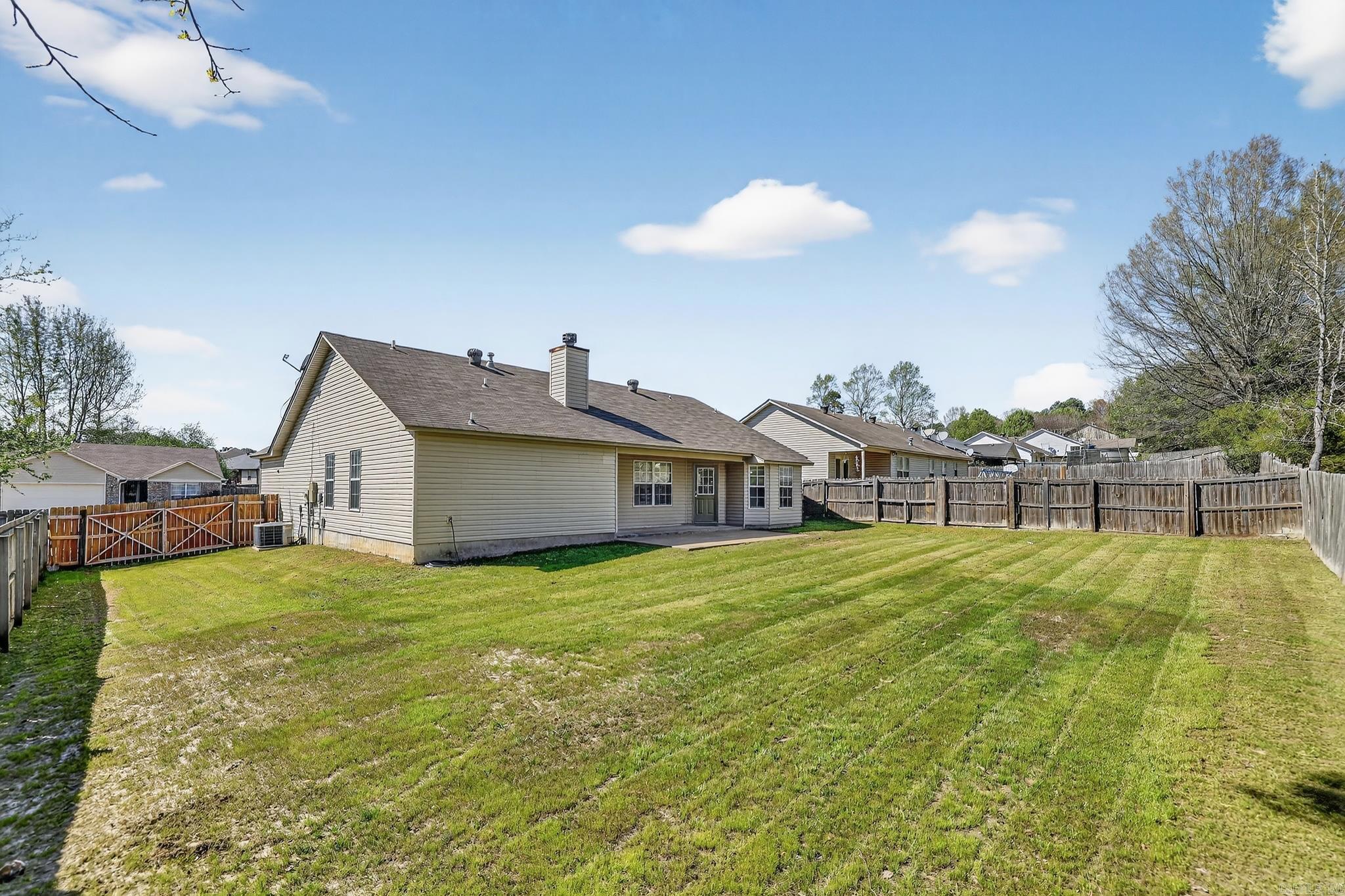 2002 Auburn Hills  Benton, AR