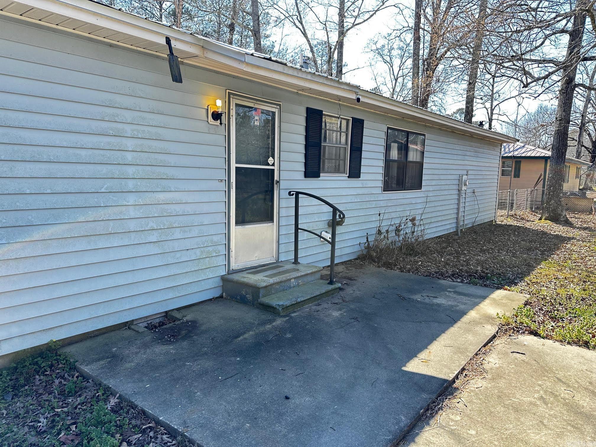 8221 Shannon  Pine Bluff, AR