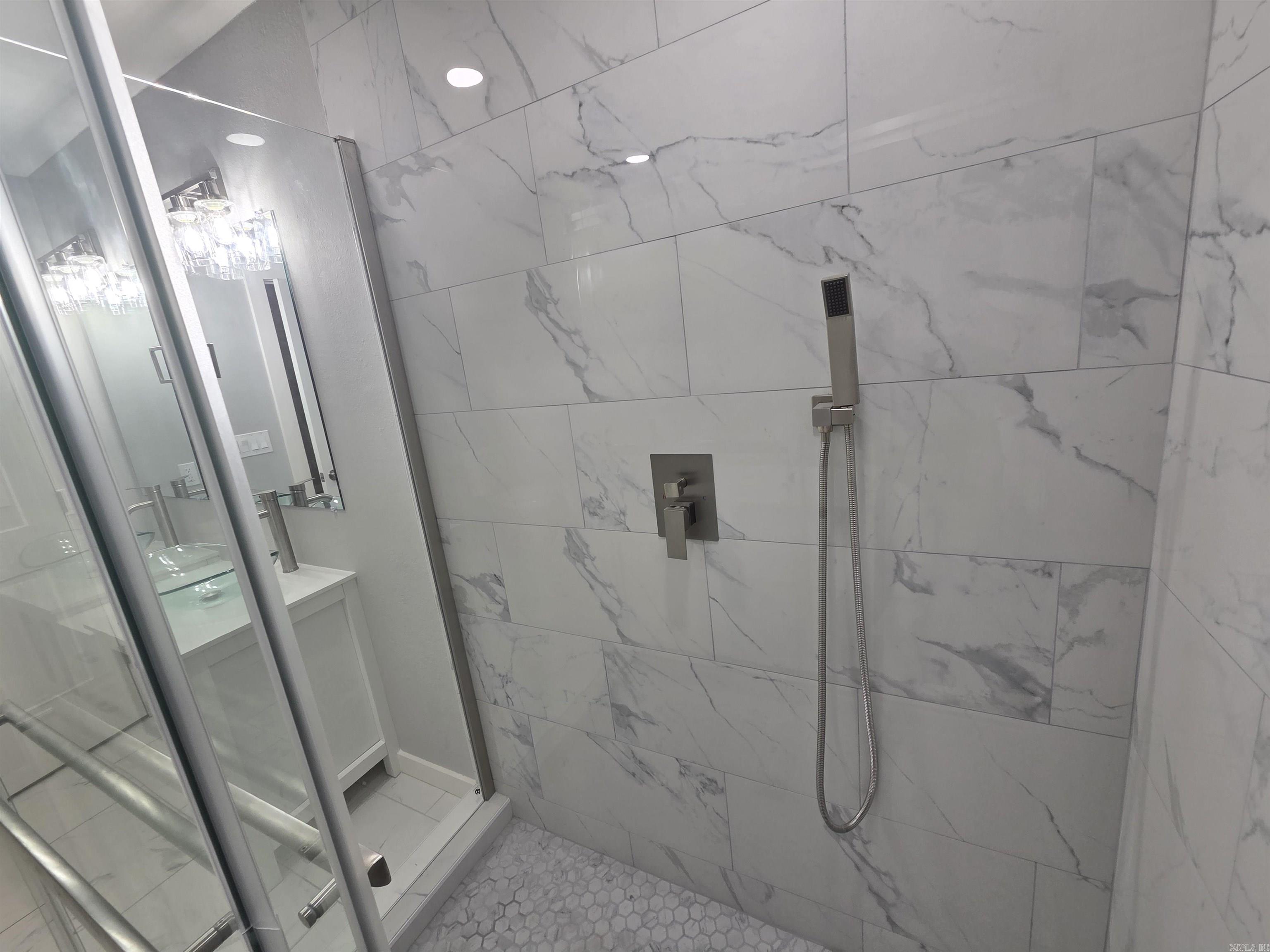 2411 S Schiller  Little Rock, AR